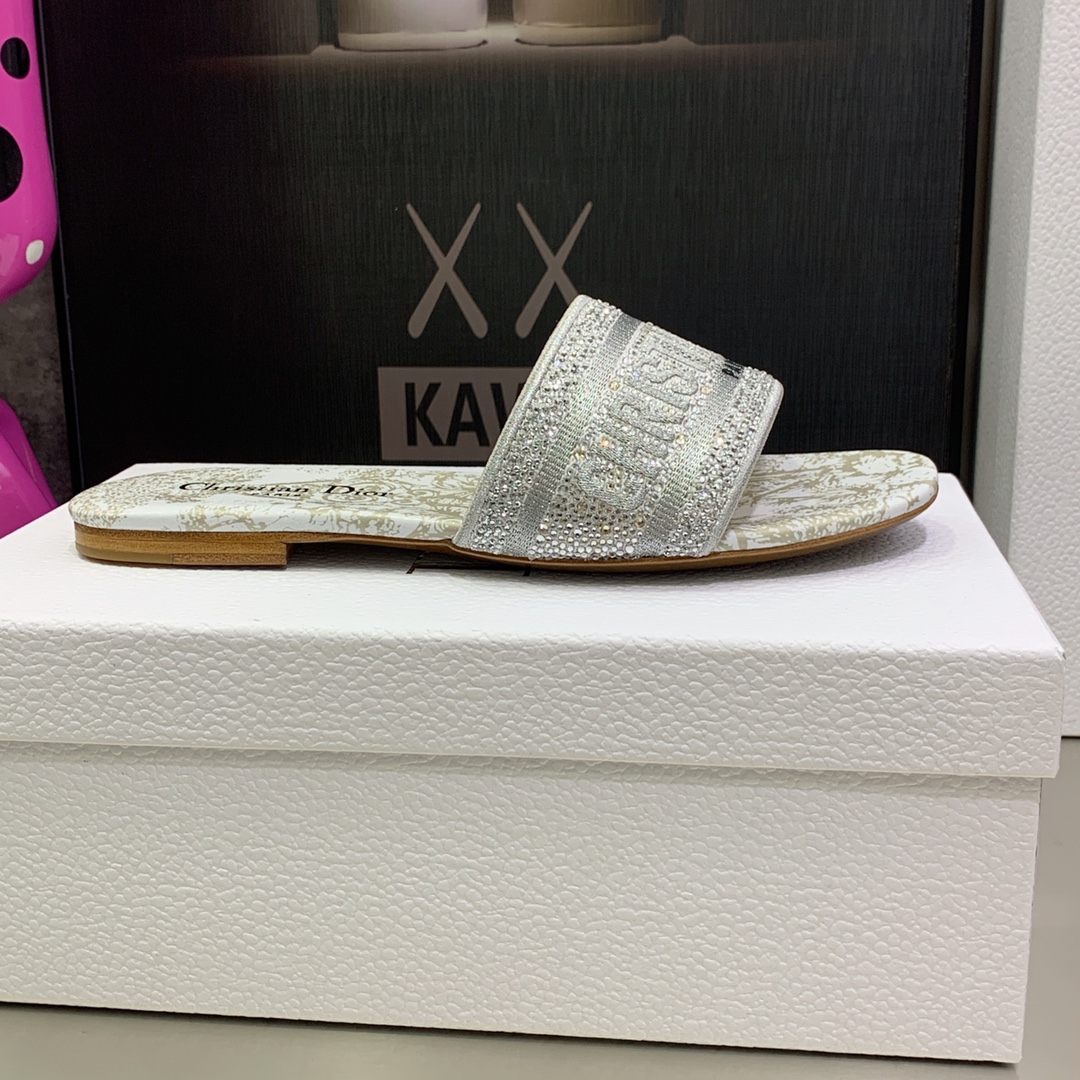 Christian Dior Women's Dway Slide White For Women CD - Soul Replicas