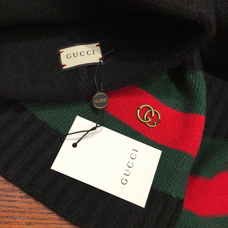 Gucci Beanie & Scarf Set In Black - Soul Replicas