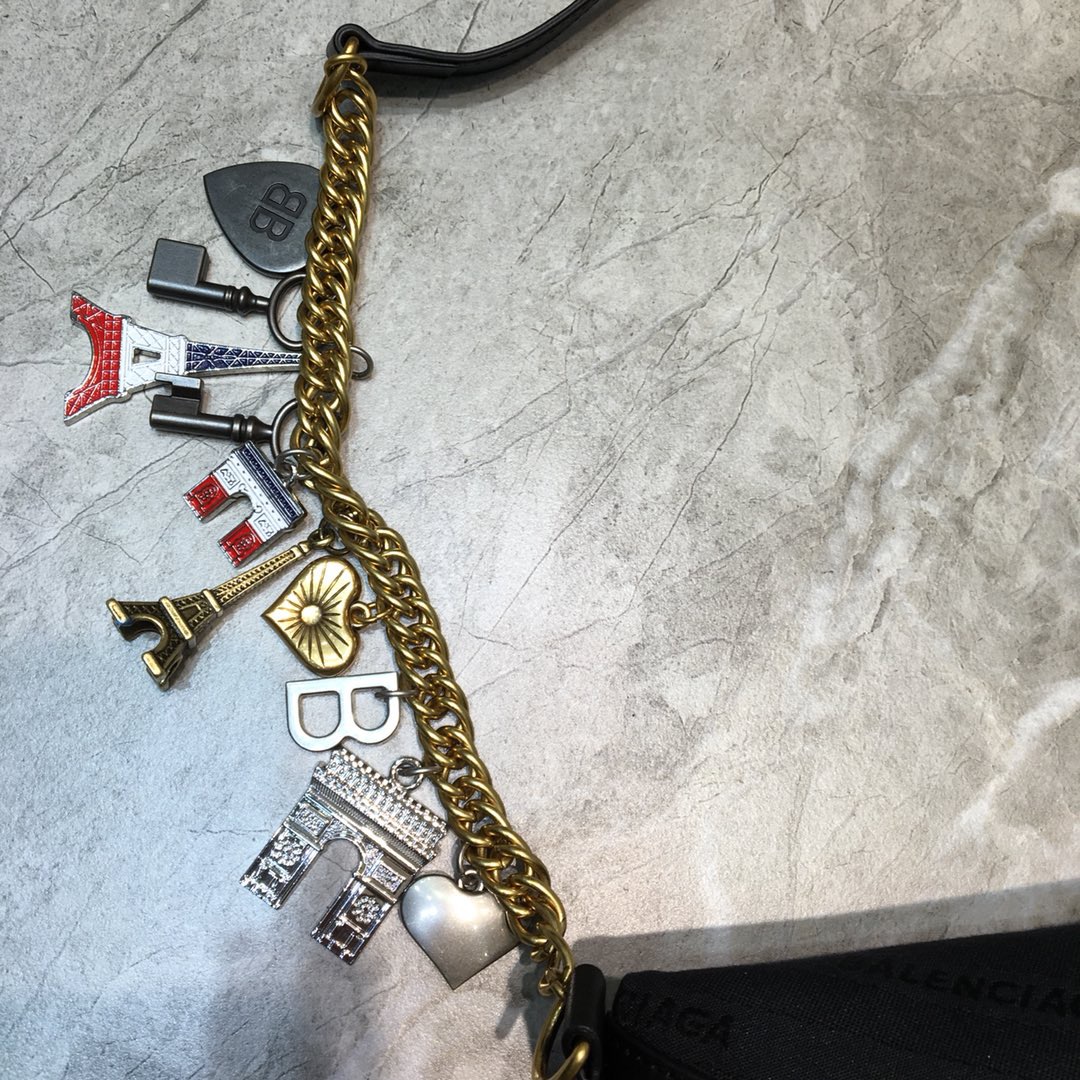 Balenciaga Souvenir XS Belt Bag In Black. For Women. Women-s Bags 9.5in/24cm - Soul Replicas