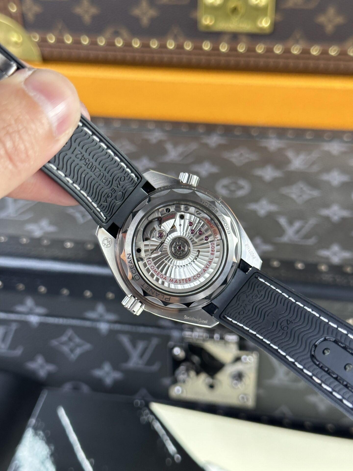 Omega Seamaster Planet Ocean Replica Watch Black Dial VS Factory 39.5mm - Soul Replicas