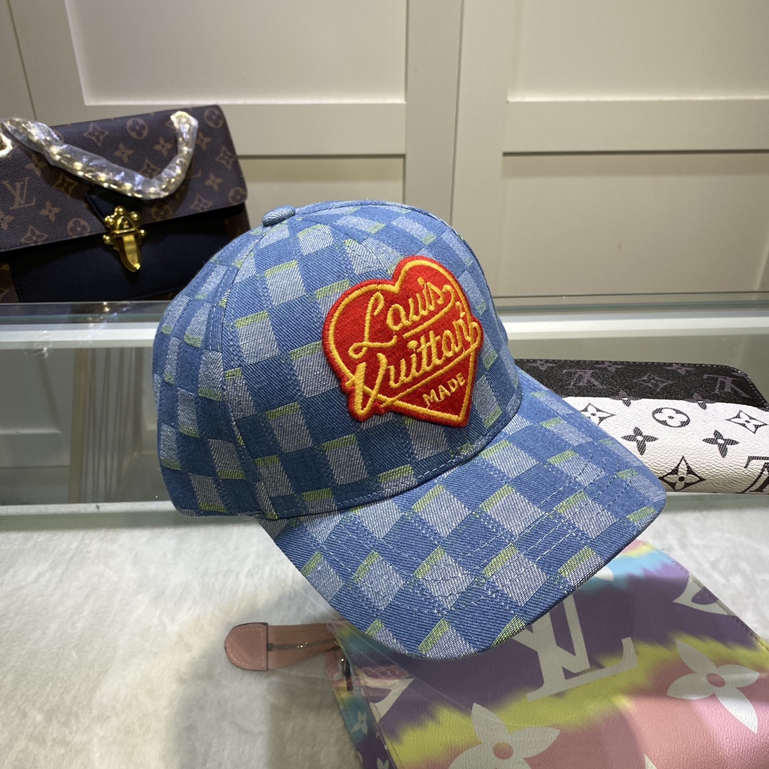 Louis Vuitton Be My Cap In Blue - Soul Replicas