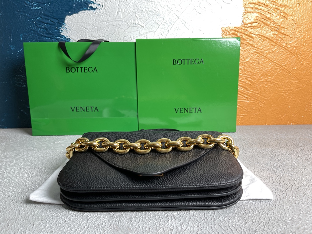 Bottega Veneta Mount Black. For Women. Women's Bags 10.6in/27cm 667398V12M08425 - Soul Replicas