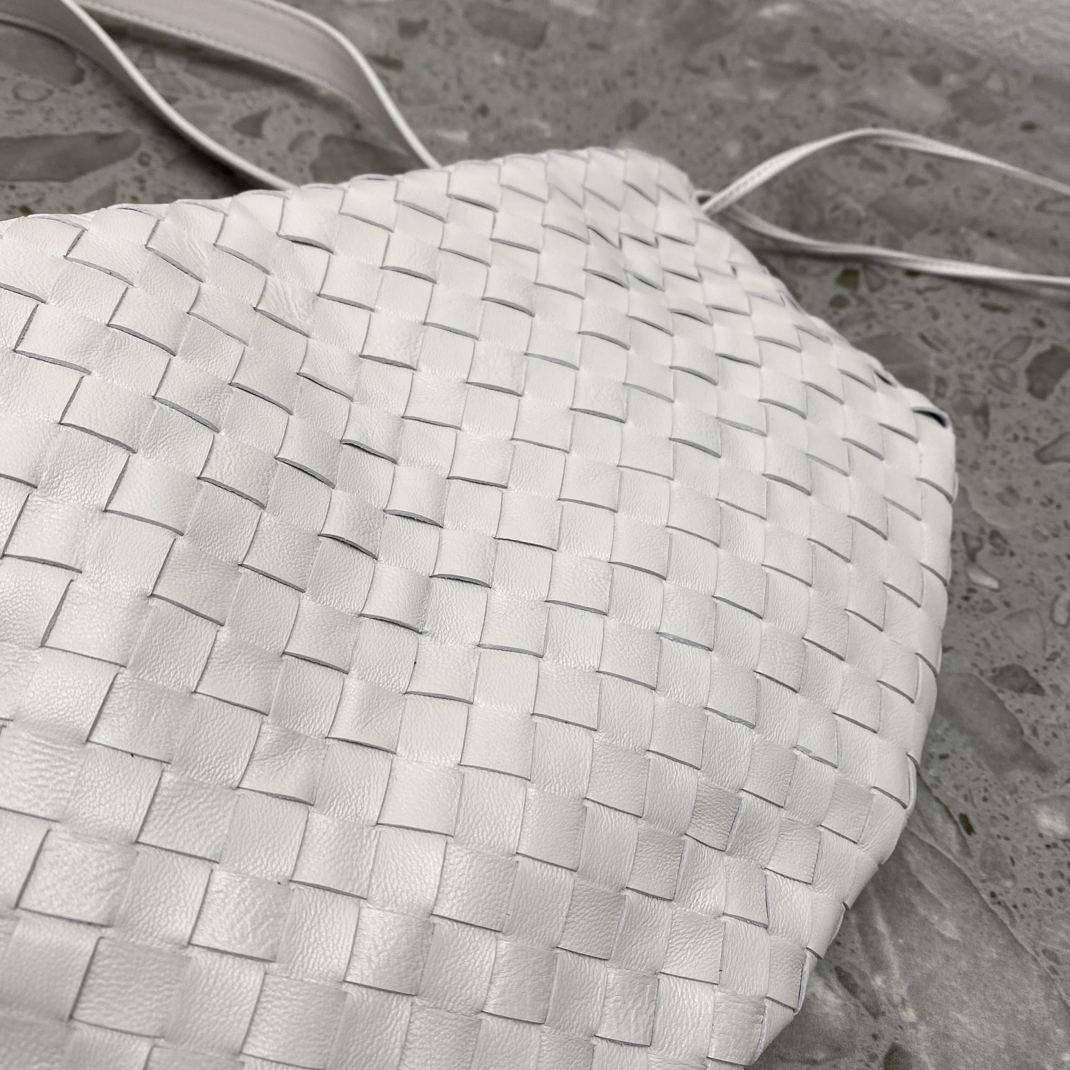 Bottega Veneta Shoulder Bag White. For Women. Women's Bags 10.2in/26cm 651811V08Z19143 - Soul Replicas