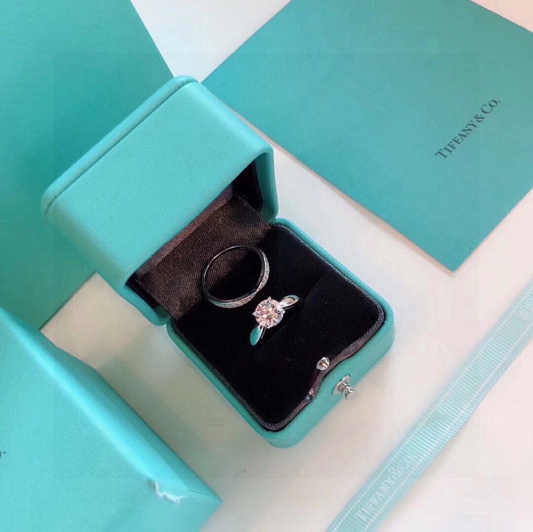 Tiffany & Co Round Pure Stone Ring - Soul Replicas