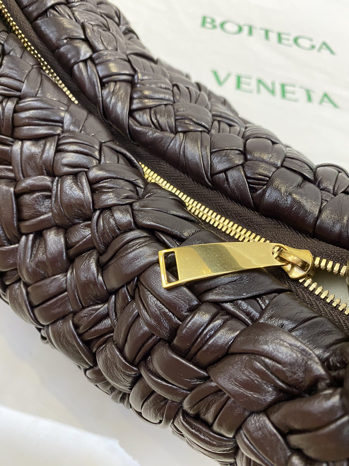 Bottega Veneta Banana Brown. For Women. Women-s Bags 13.9in/35.5cm - Soul Replicas