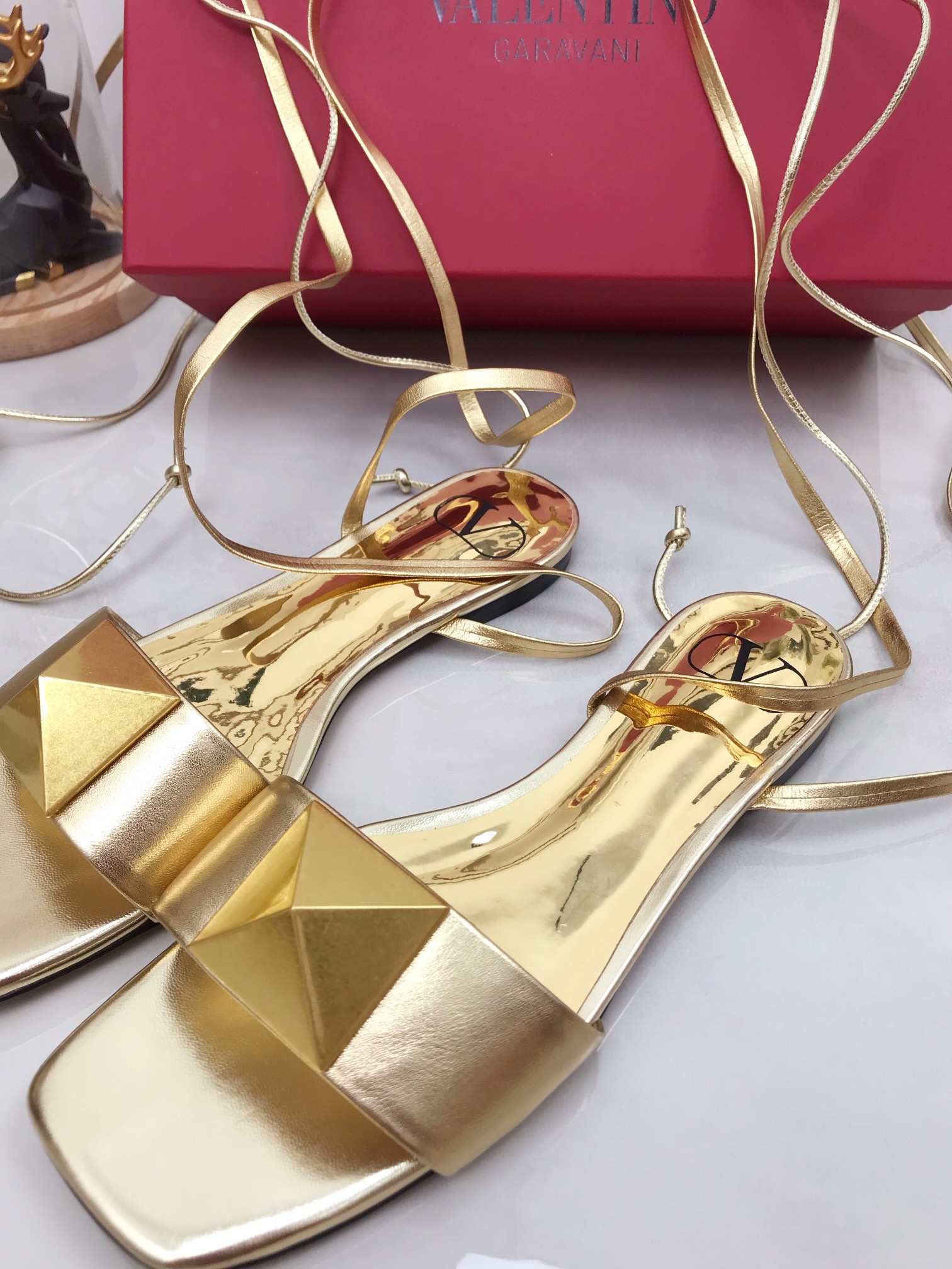 Valentino Garavani One Stud Gladiator Flat Sandals Gold For Women WS0EK9CYI - Soul Replicas