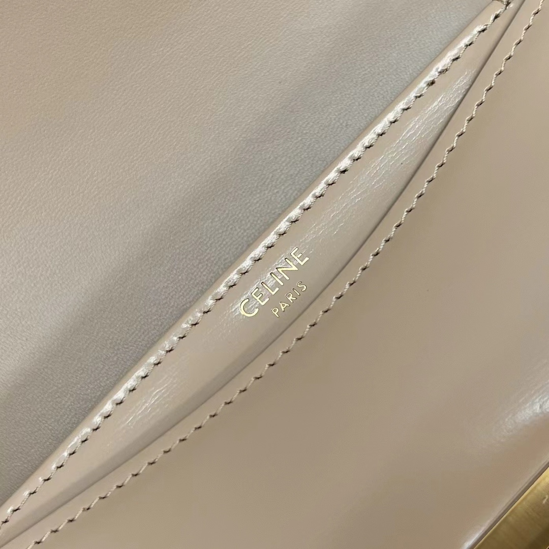 Celine Teen Besace Triomphe Safari For Women 4in/10cm 110413BF4.03SA - Soul Replicas