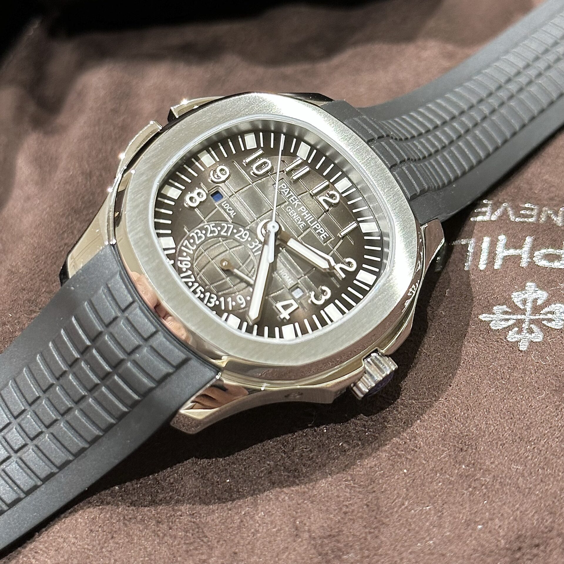 Patek Philippe Aquanaut 5164A Replica 1:1 Watch Gray Dial 40.8mm - Soul Replicas