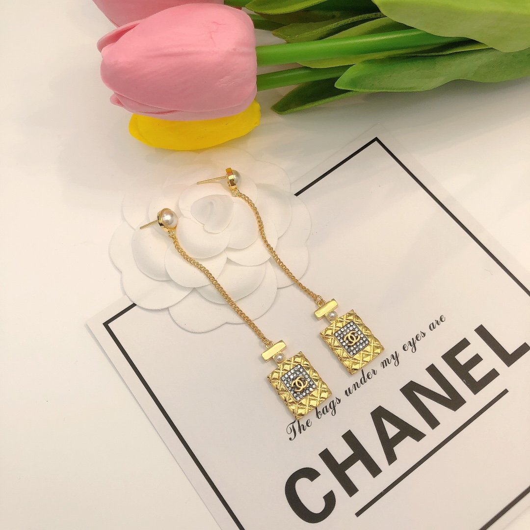 Chanel Earrings - Soul Replicas