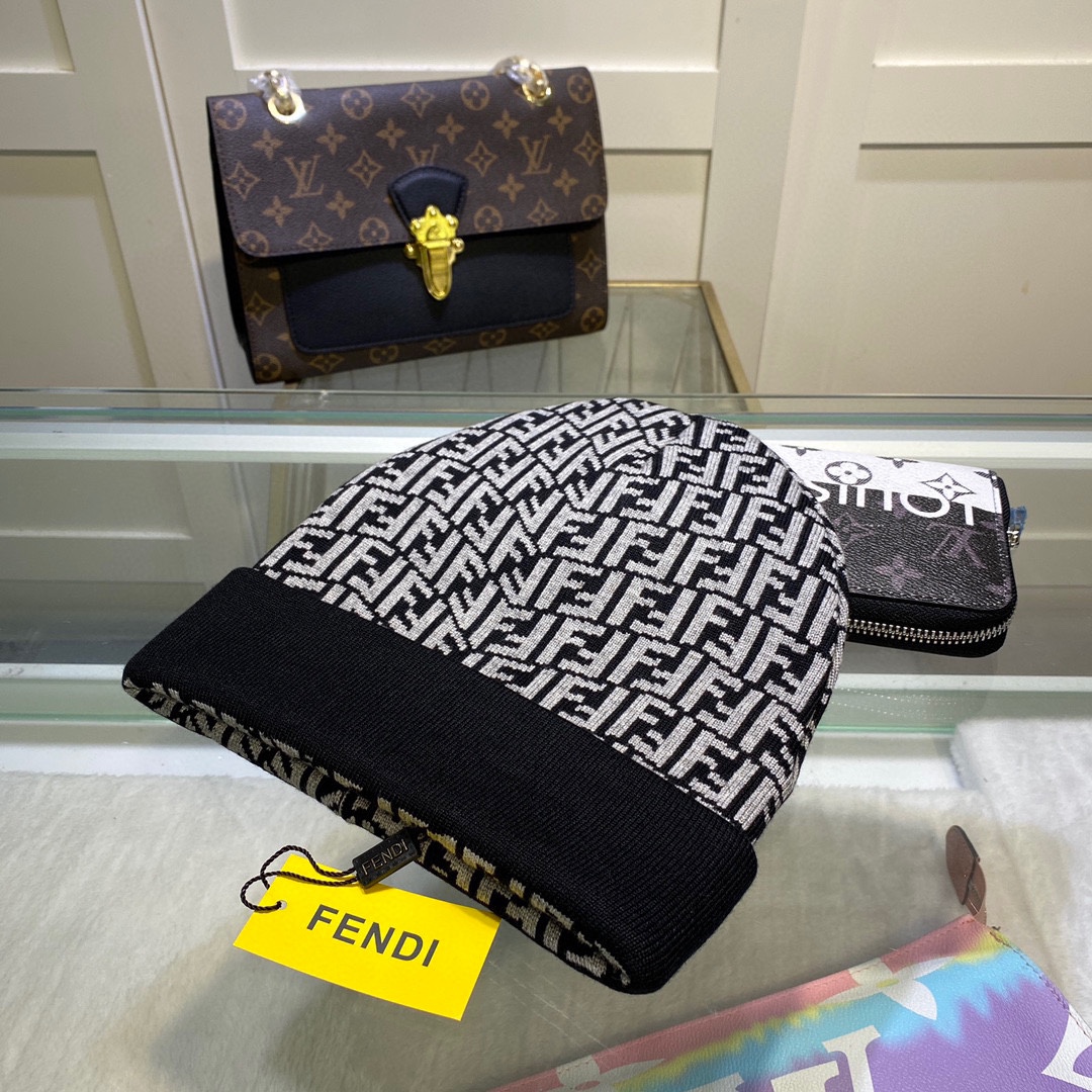 Fendi Beanie In Grey - Soul Replicas
