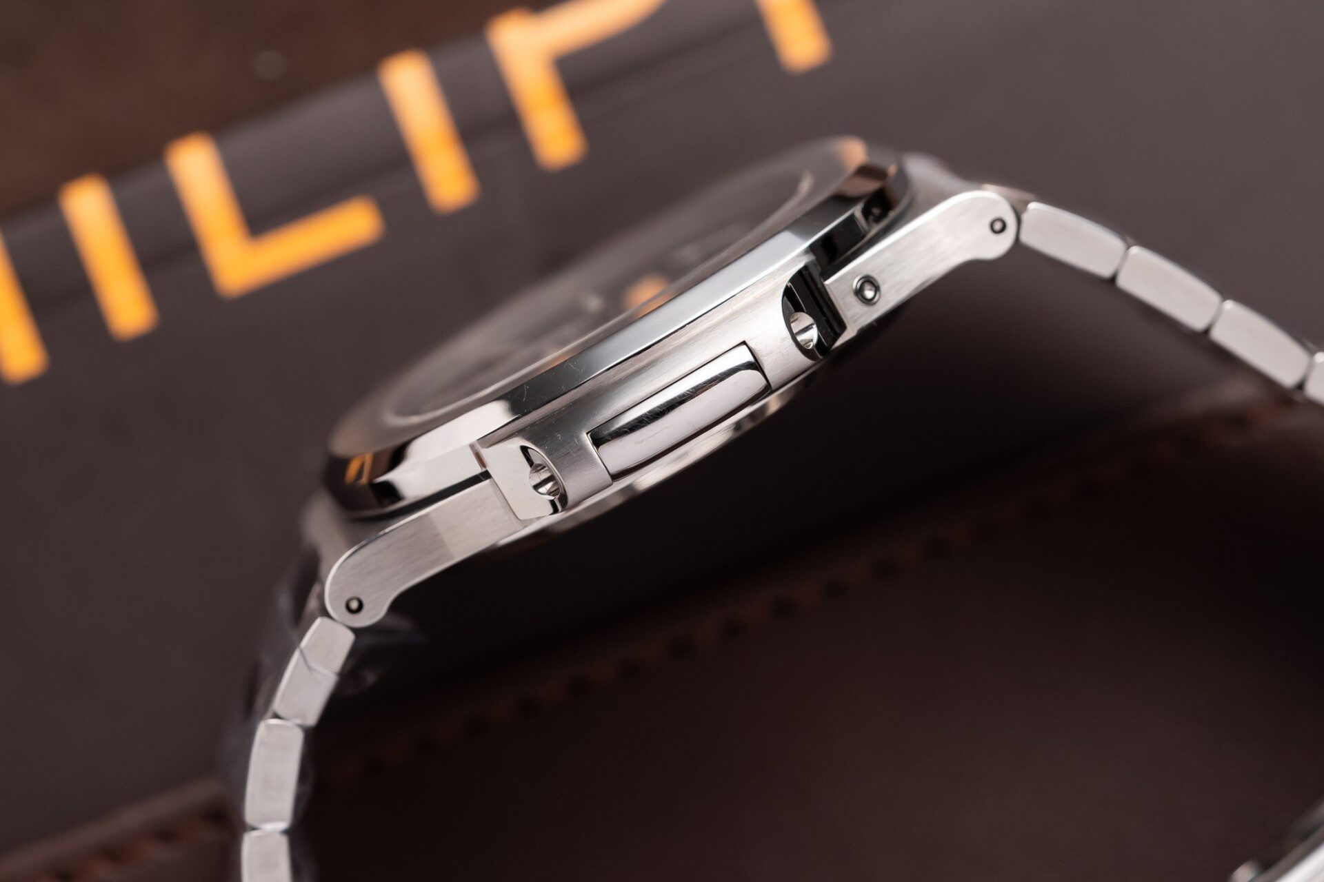 Patek Philippe Nautilus 5712 Replica 1:1 Watch Gray Dial PPF V2 40mm - Soul Replicas