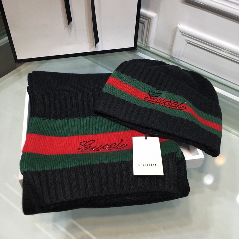 Gucci Beanie & Scarf Set In Black - Soul Replicas