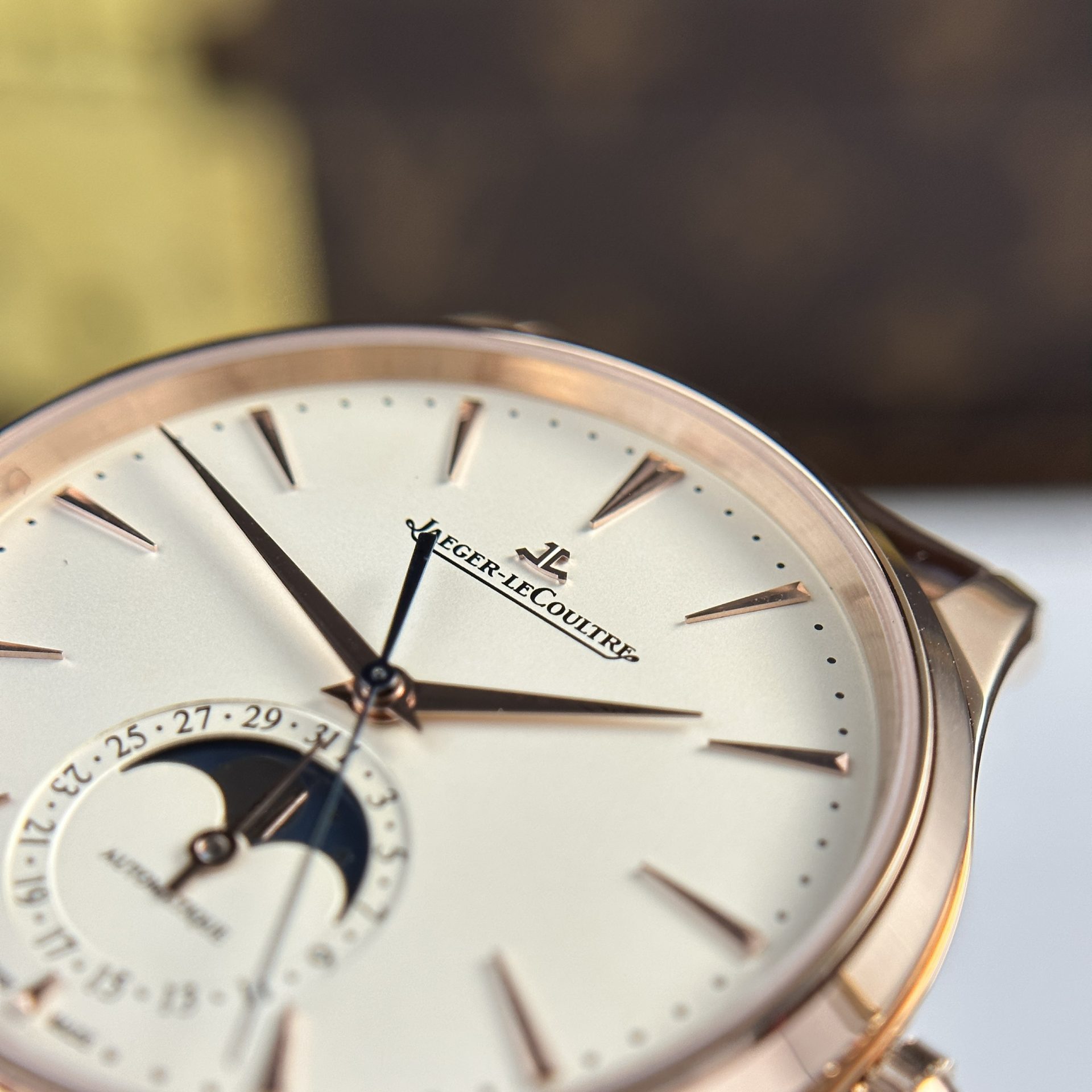 Jaeger LeCoultre Replica Watch Master Ultrathin Moon Rose Gold Leather Strap 39mm - Soul Replicas