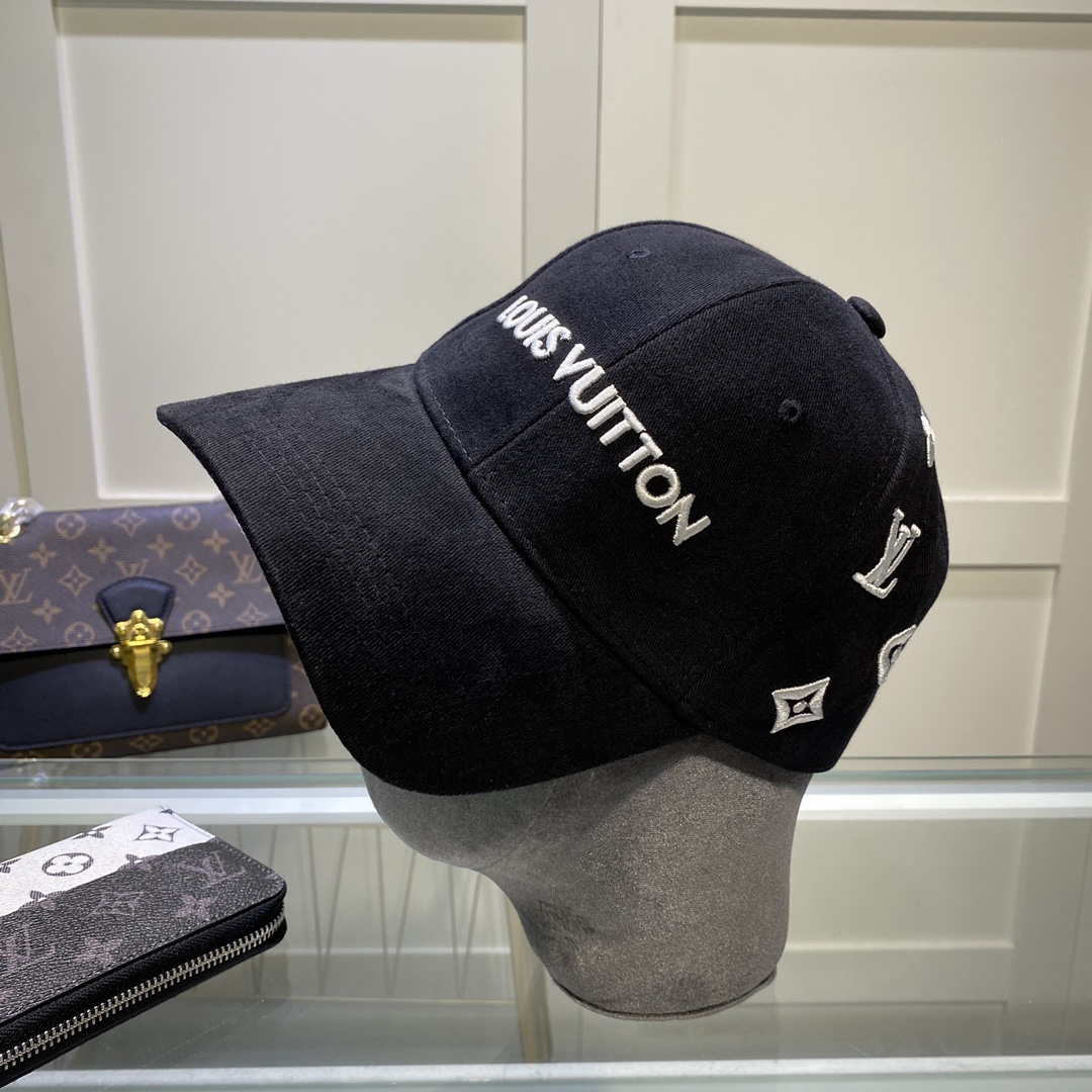 Louis Vuitton Be My Cap In Black - Soul Replicas