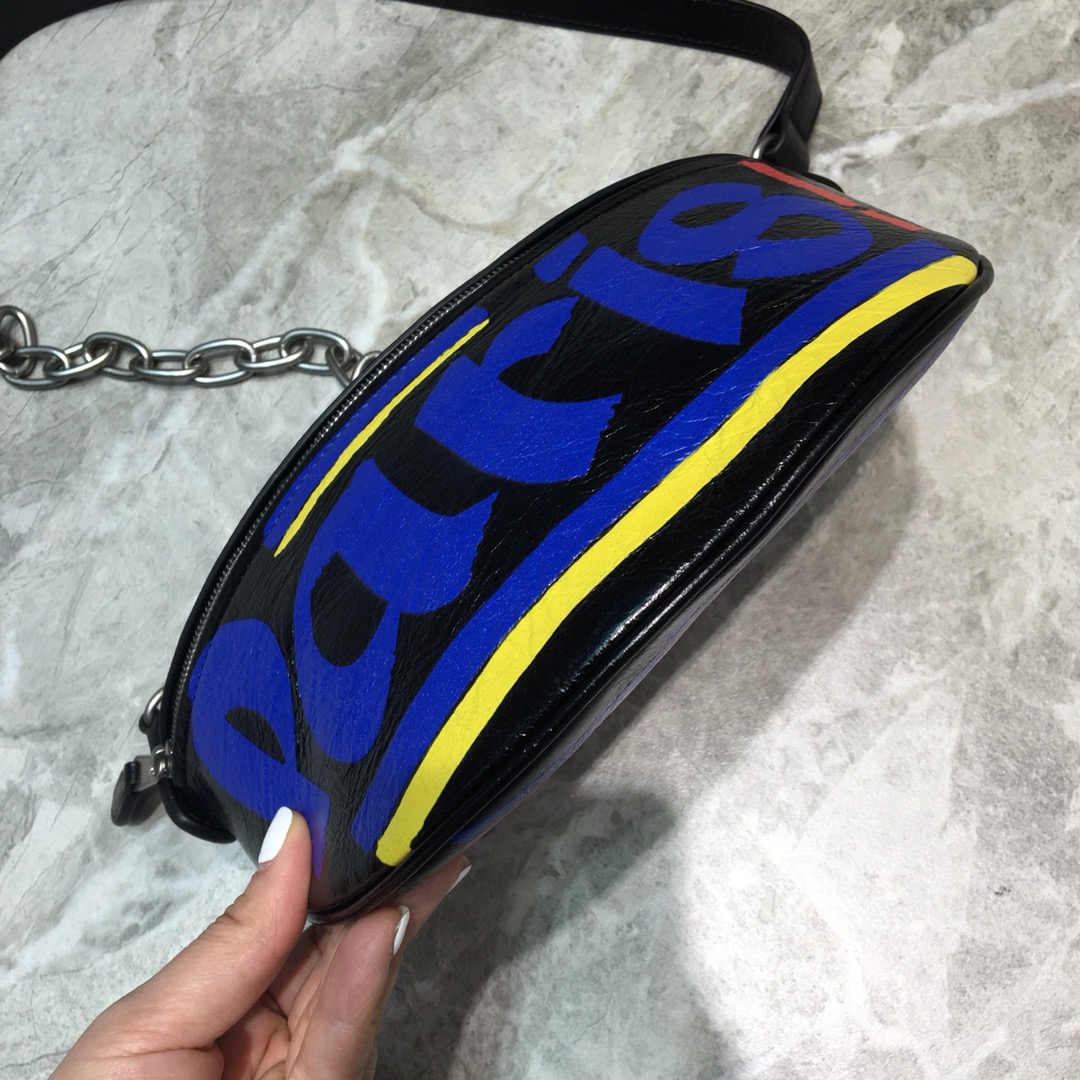 Balenciaga Souvenir XS Belt Bag In Black. For Women. Women-s Bags 9.5in/24cm - Soul Replicas