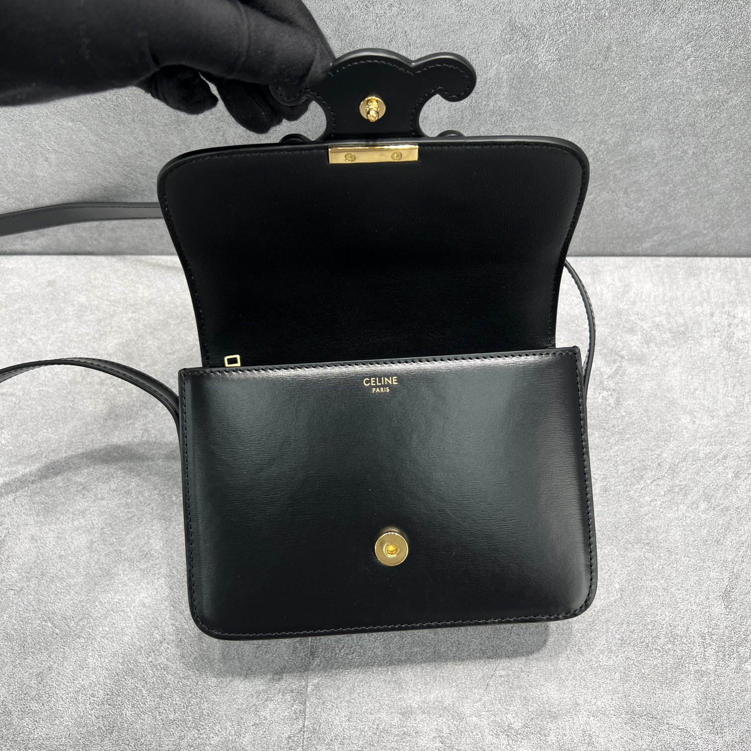 Celine Classique Cuir Triomphe Bag Black For Women 9in/22cm  - Soul Replicas