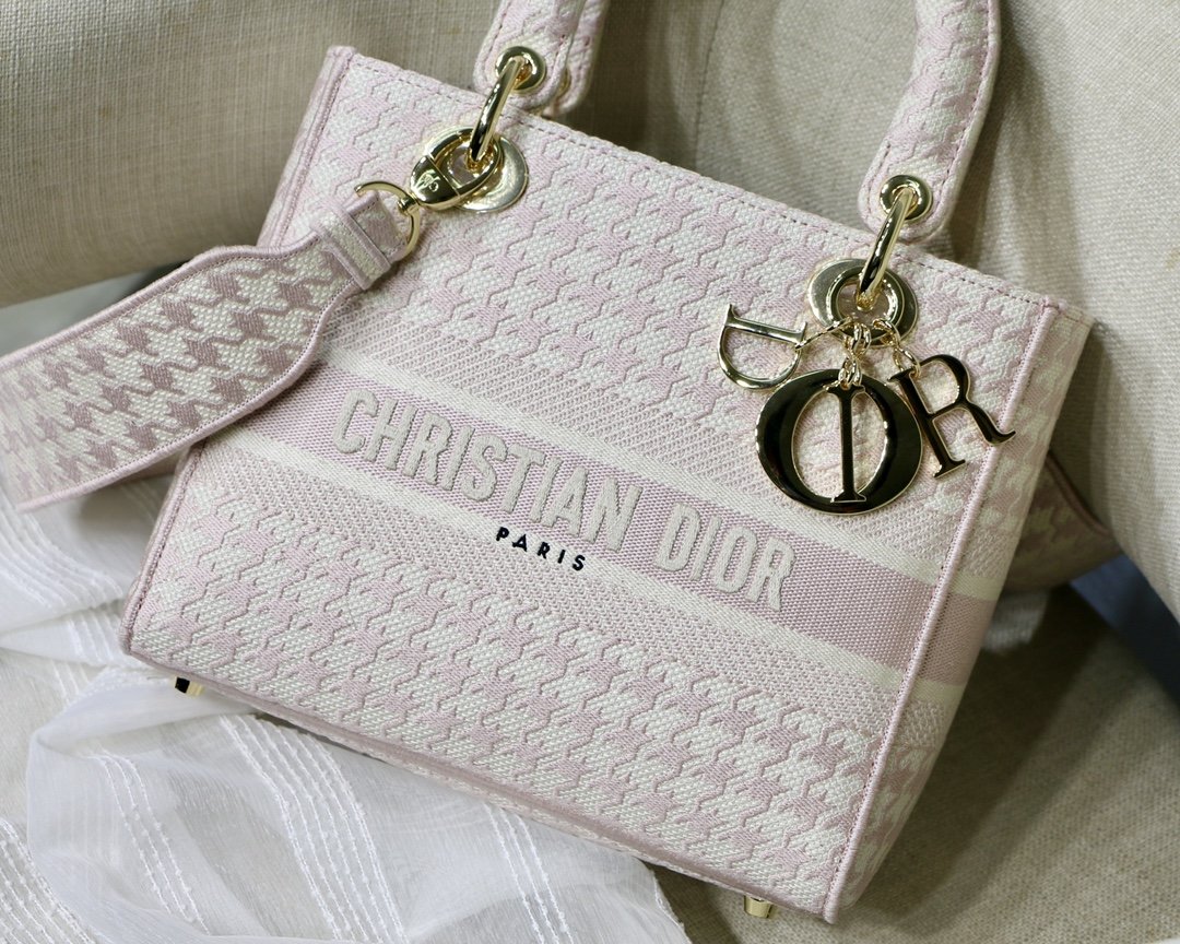 Christian Dior Medium Lady D-Lite Bag Houndstooth Embroidery. Pink/White. For Women Women's Handbags. Shoulder Bags. Crossbody Bags. 24cm CD - Soul Replicas