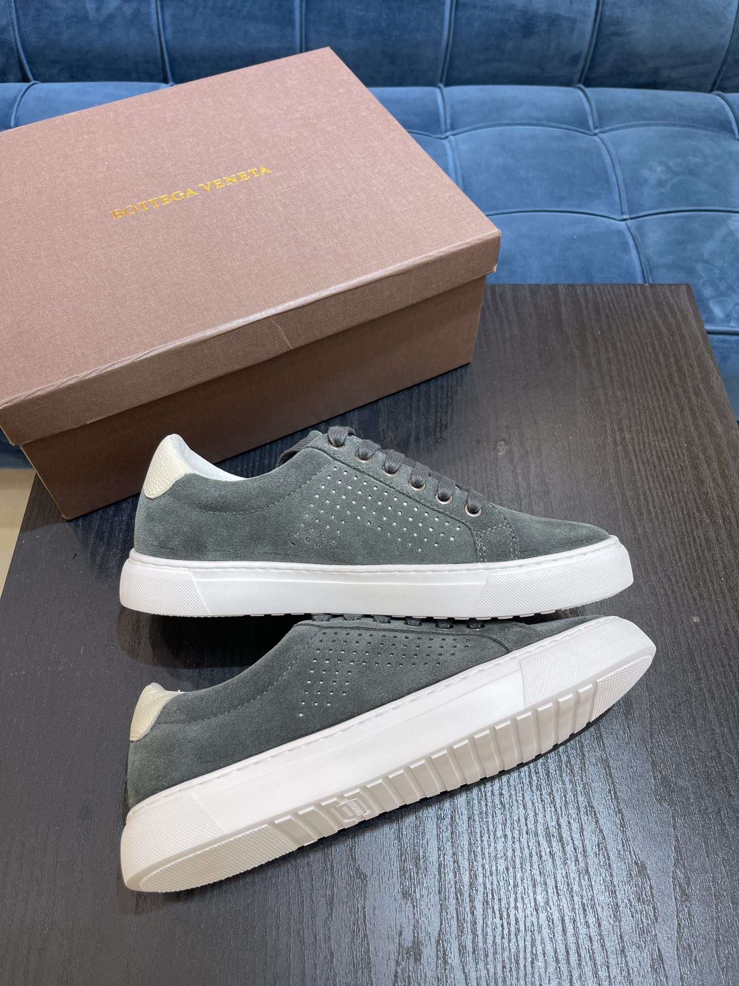 Bottega Veneta Men's Sneakers Dark Grey For Men - Soul Replicas