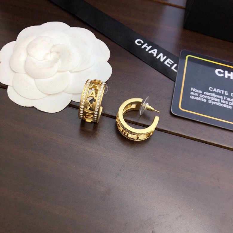 Chanel Earrings - Soul Replicas