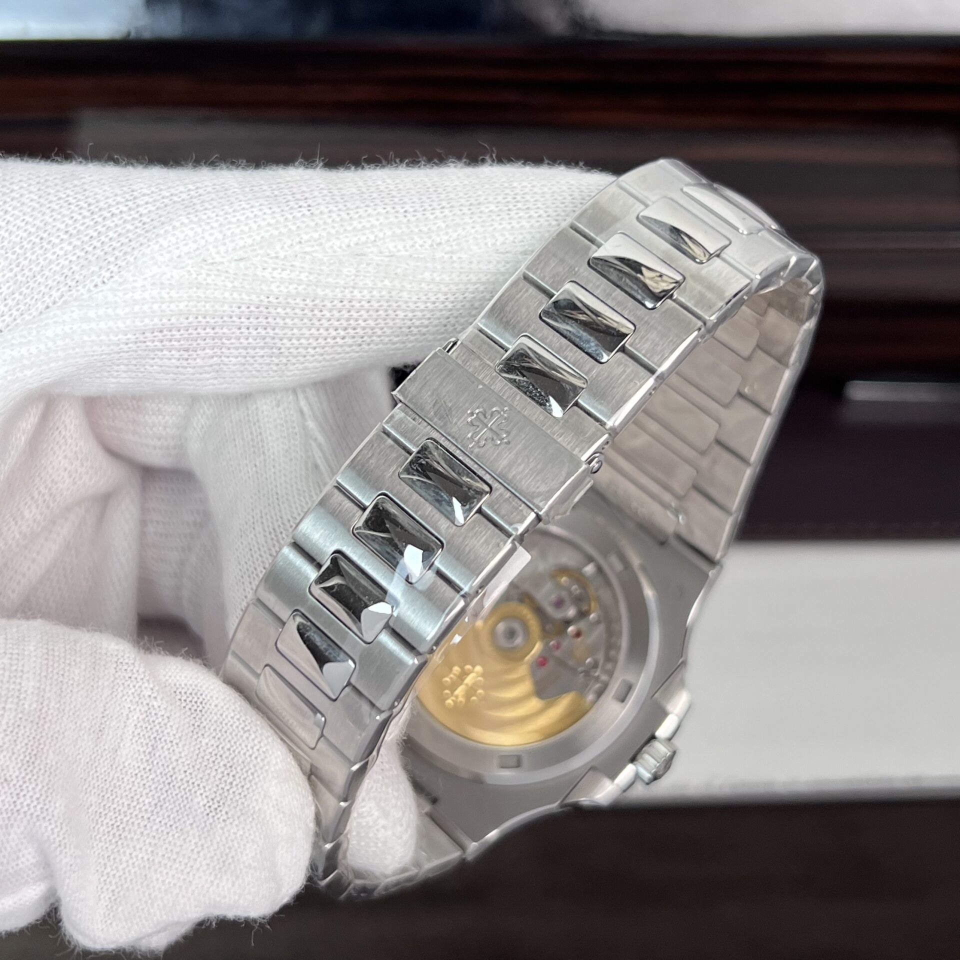 Patek Philippe Nautilus 5723 Replica 1:1 Watch Blue Dial Diamond 40mm - Soul Replicas