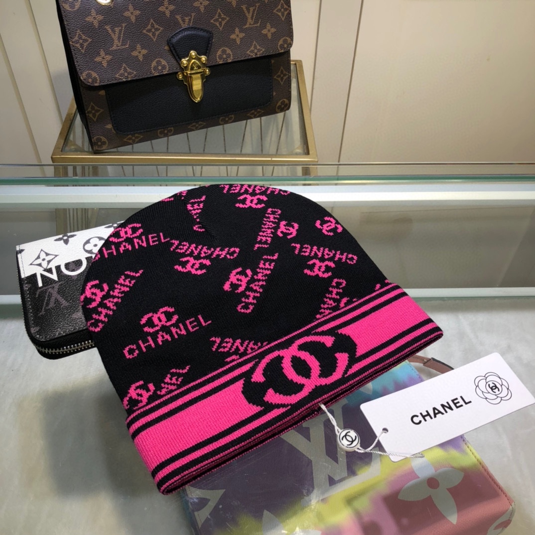 Chanel Beanie In Black & Pink - Soul Replicas