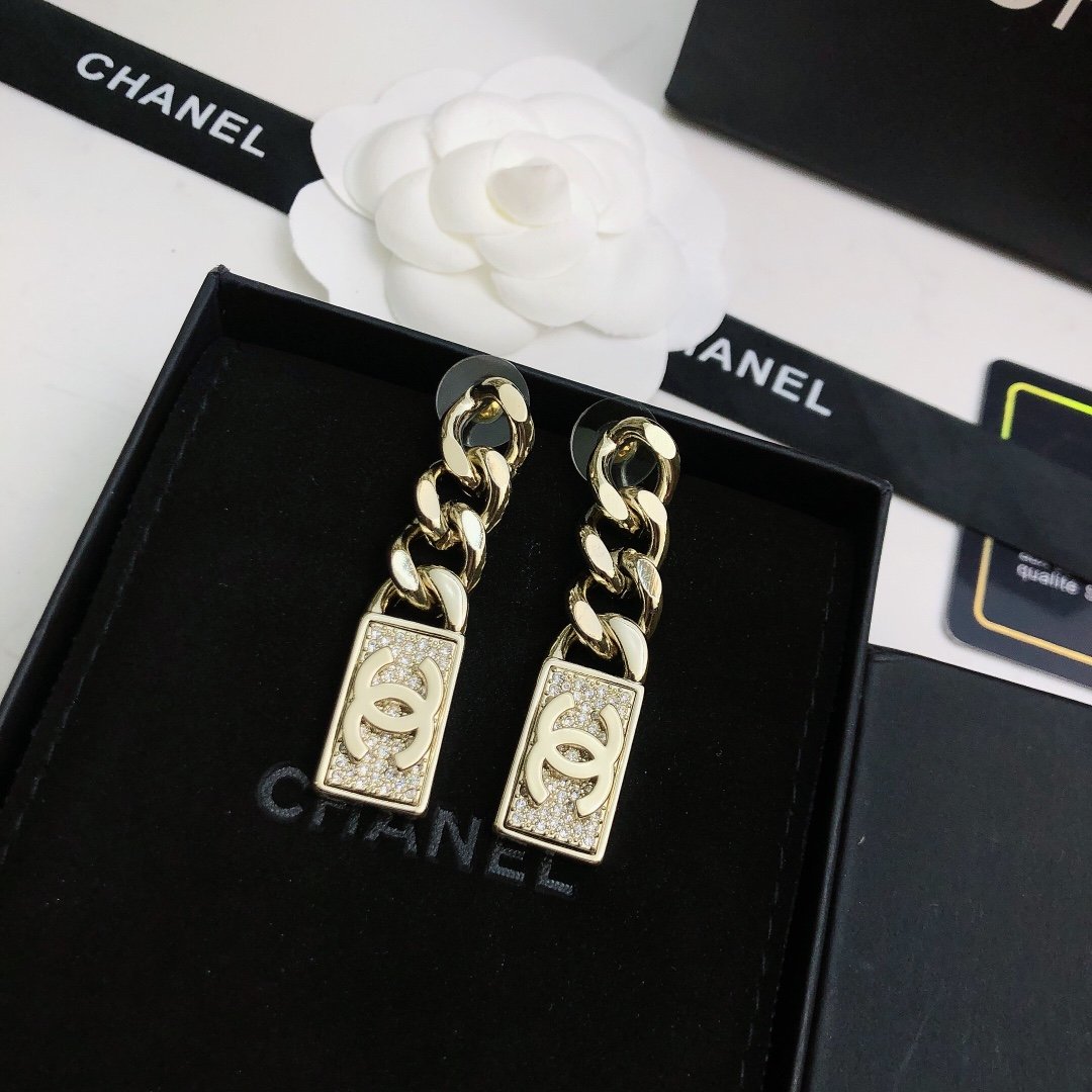 Chanel Earrings - Soul Replicas