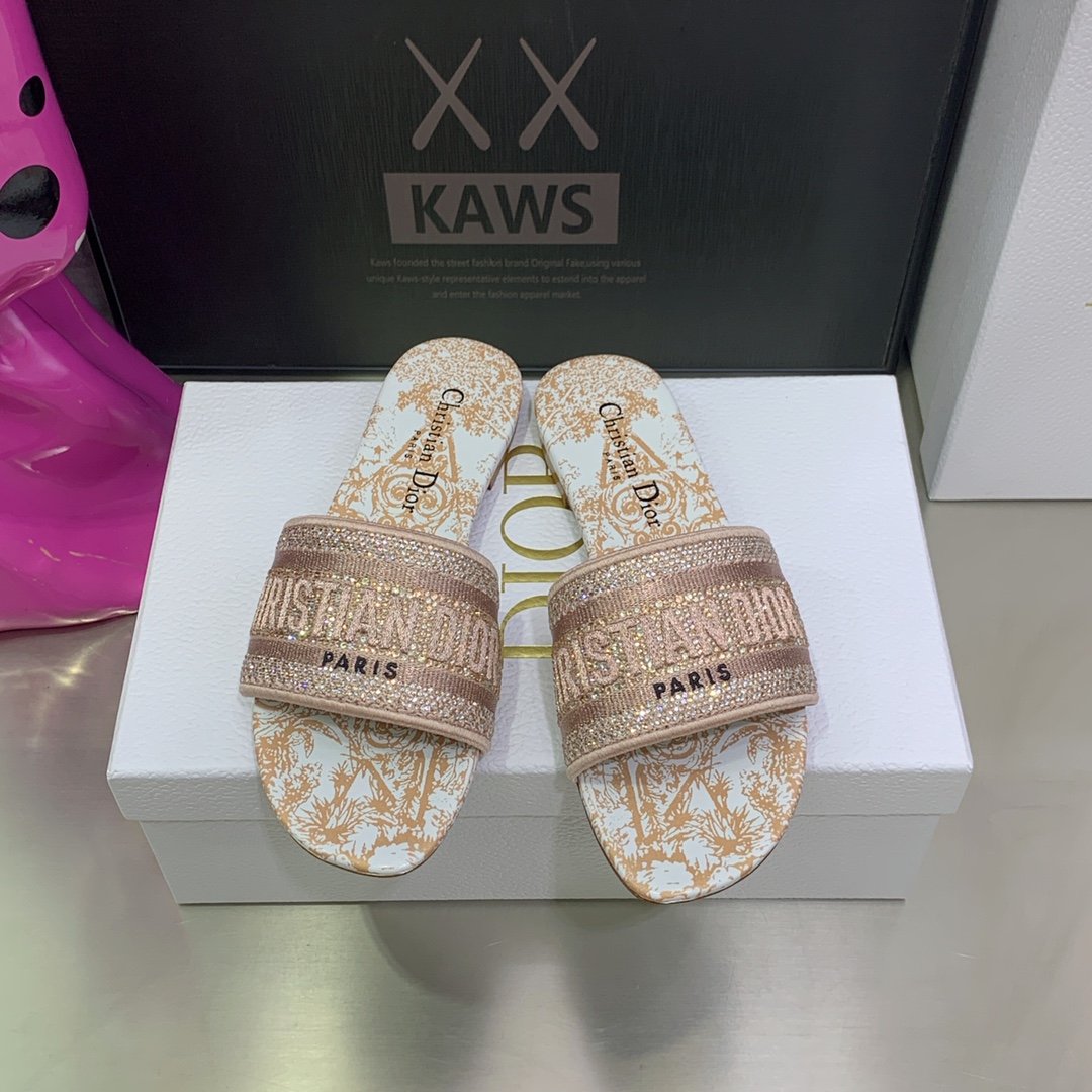 Christian Dior Women's Dway Slide Pink For Women CD - Soul Replicas