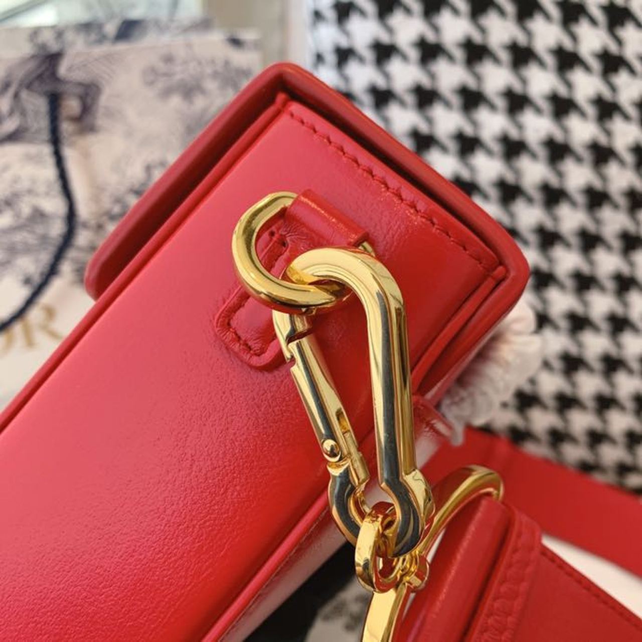 Christian Dior Mini 30 Montaigne Bag Gold Toned Hardware Red For Women 18cm/7in CD - Soul Replicas