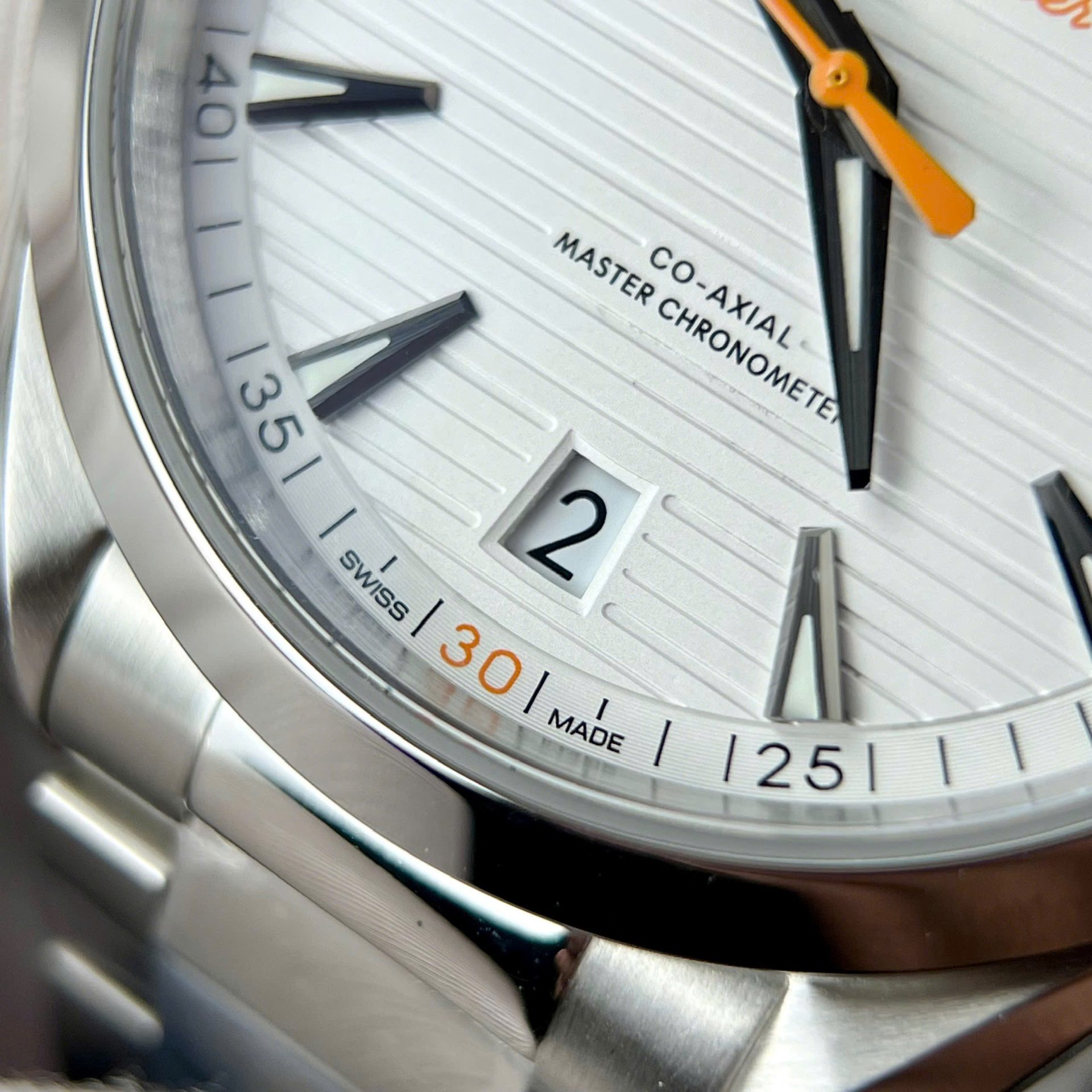 Omega Seamaster Best Replica Watches White Dial VS Factory 40mm - Soul Replicas