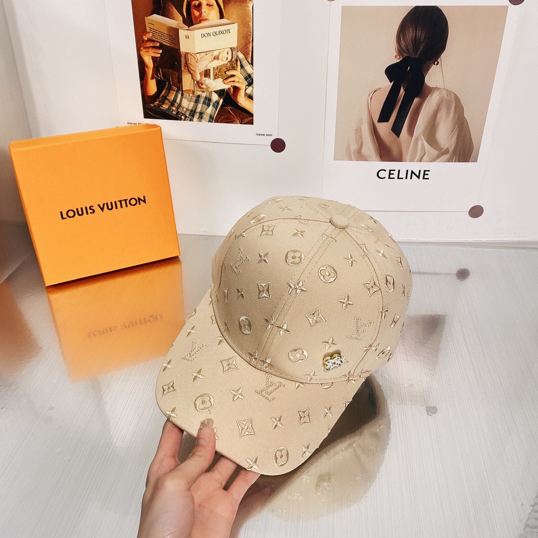 Louis Vuitton Casquette Be My Cap Gold LV Cap - Soul Replicas