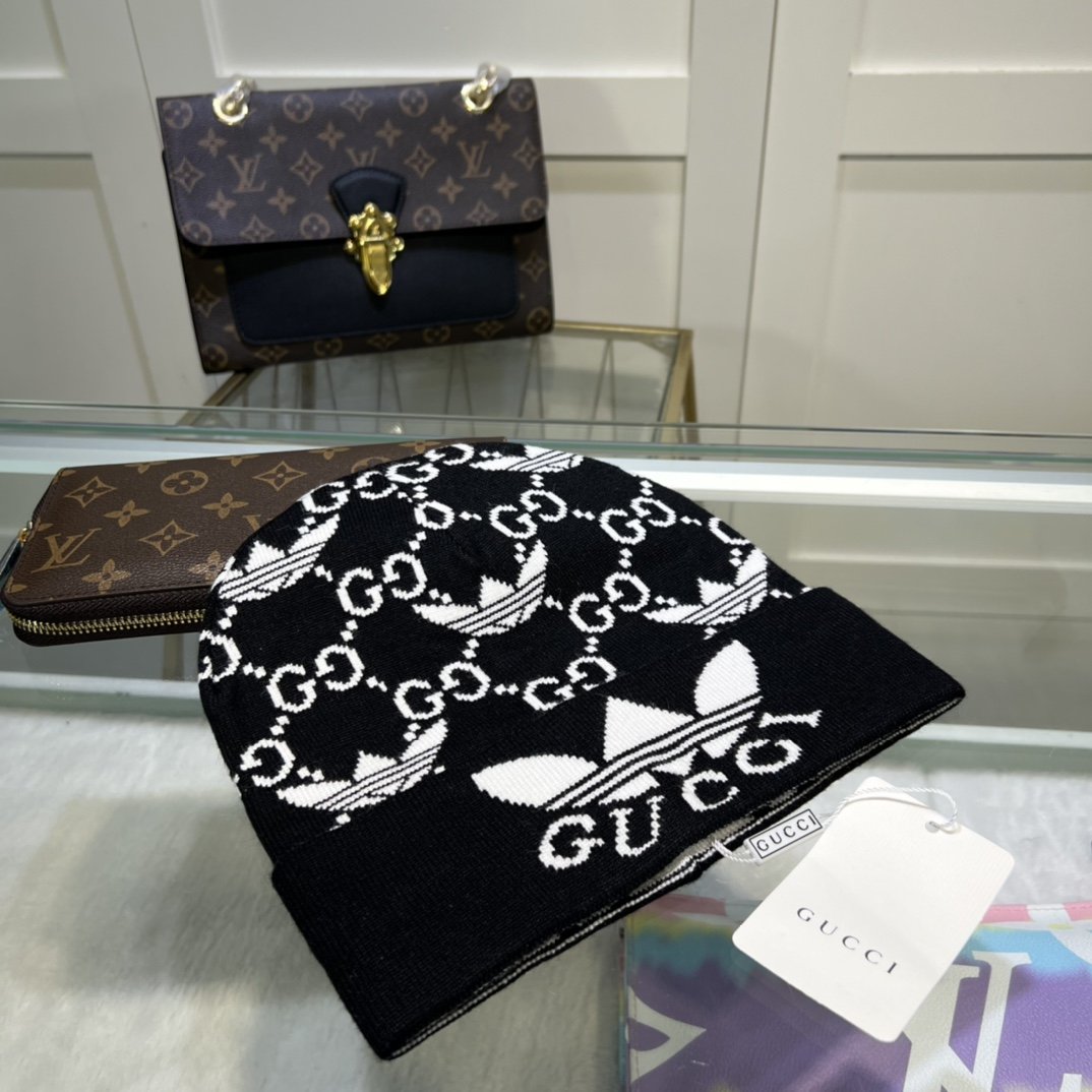 Gucci Beanie Cashmere In Black - Soul Replicas