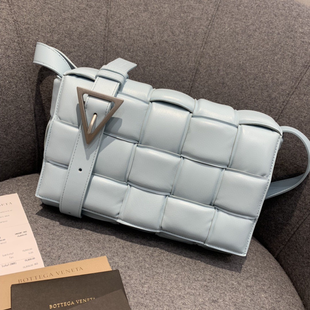 Bottega Veneta Padded Cassette Bag For Women 10.2in/26cm In Light Blue - Soul Replicas