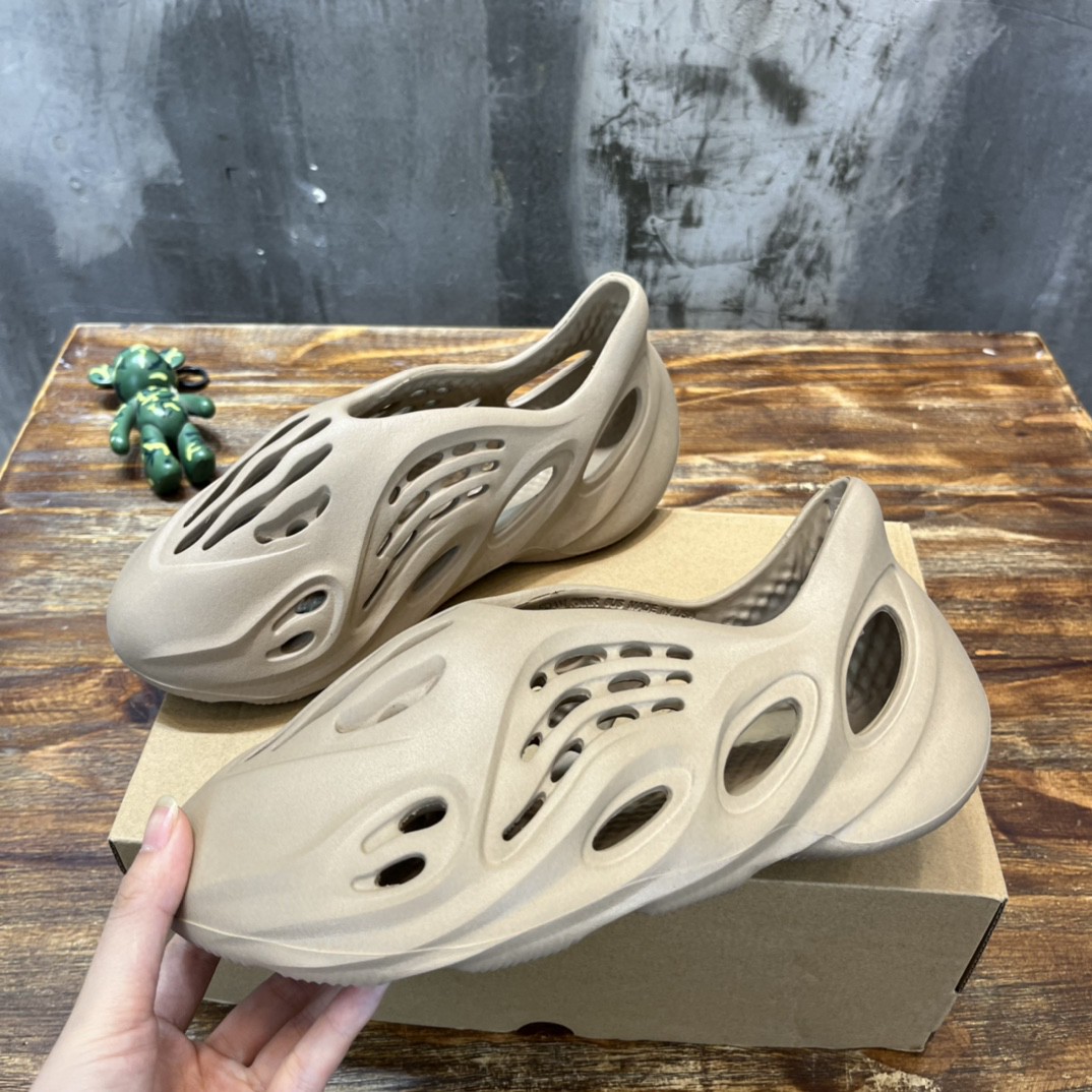 Adidas YZ Foam Runner Stone Sage For Women GX4472 - Soul Replicas