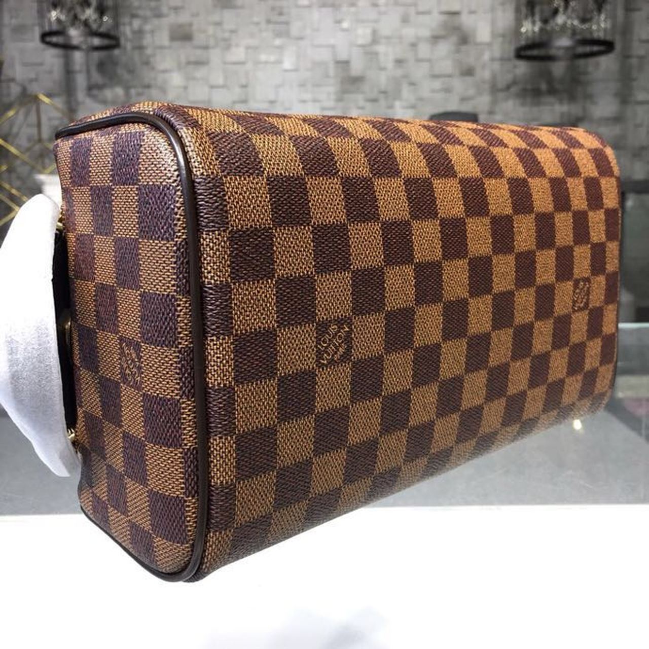 Louis Vuitton King Size Toiletry Damier Ebene Canvas For Women. Women-s Bags. Travel Bags 11in/28cm LV N47527 - Soul Replicas