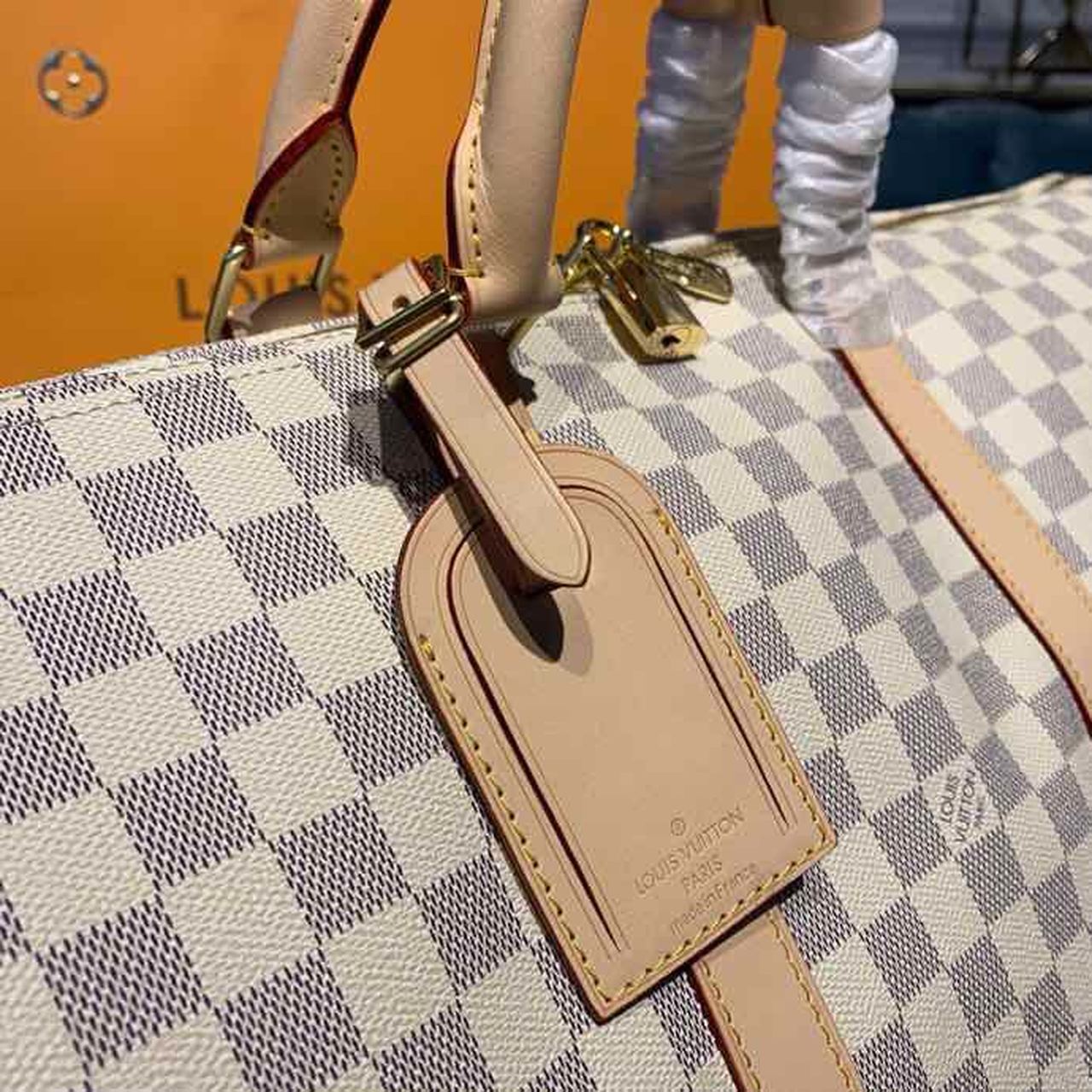 Louis Vuitton Keepall Bandouliere 55 Damier Azur Canvas For Women. Women-s Handbags. Travel Bags 21.7in/55cm LV N41429 - Soul Replicas