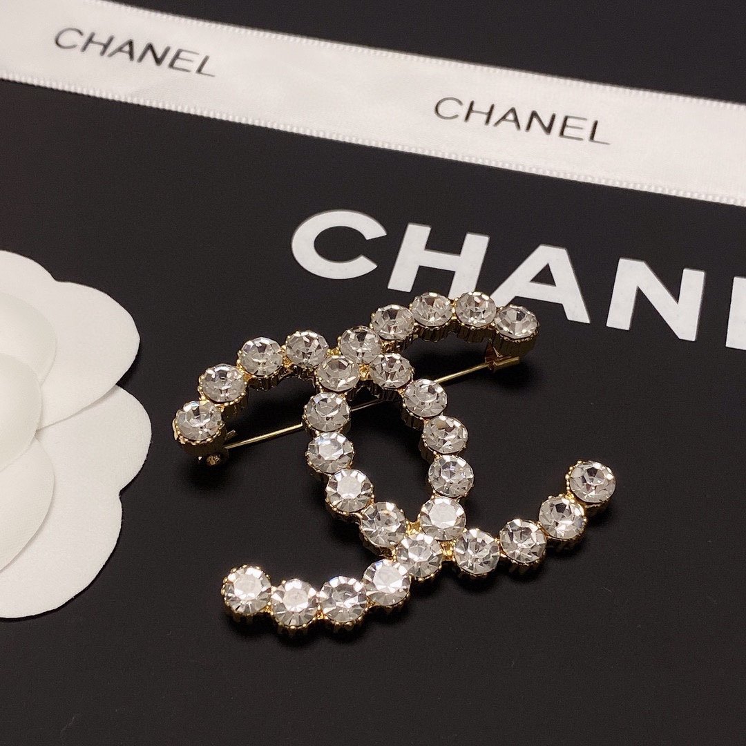 Chanel Brooch - Soul Replicas