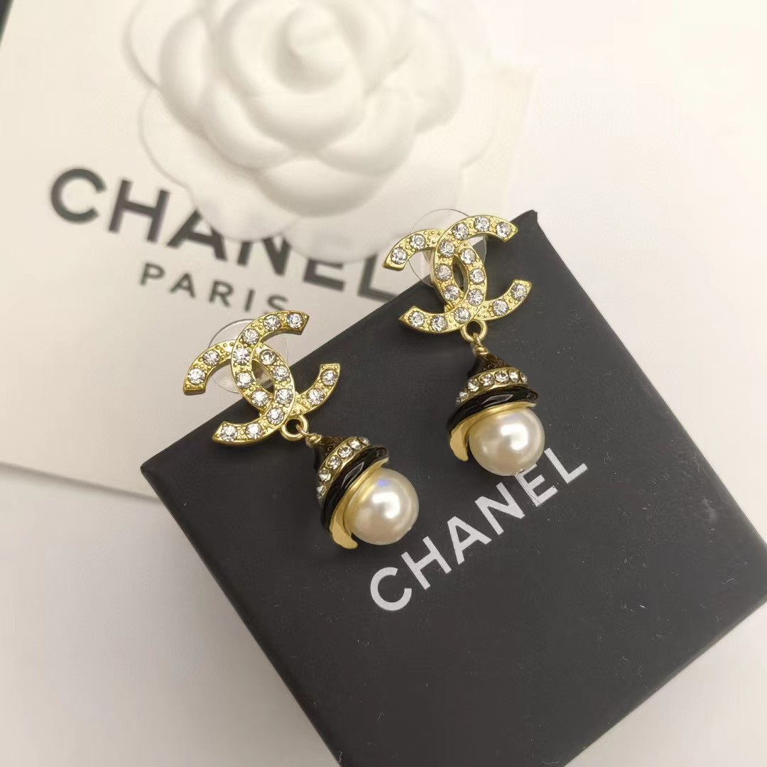 Chanel Earrings - Soul Replicas