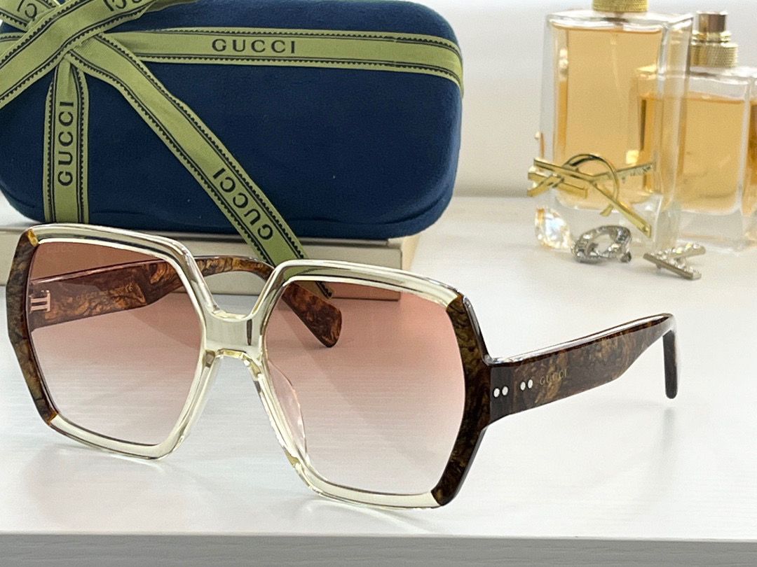Gucci Square Frame Sunglasses - Soul Replicas