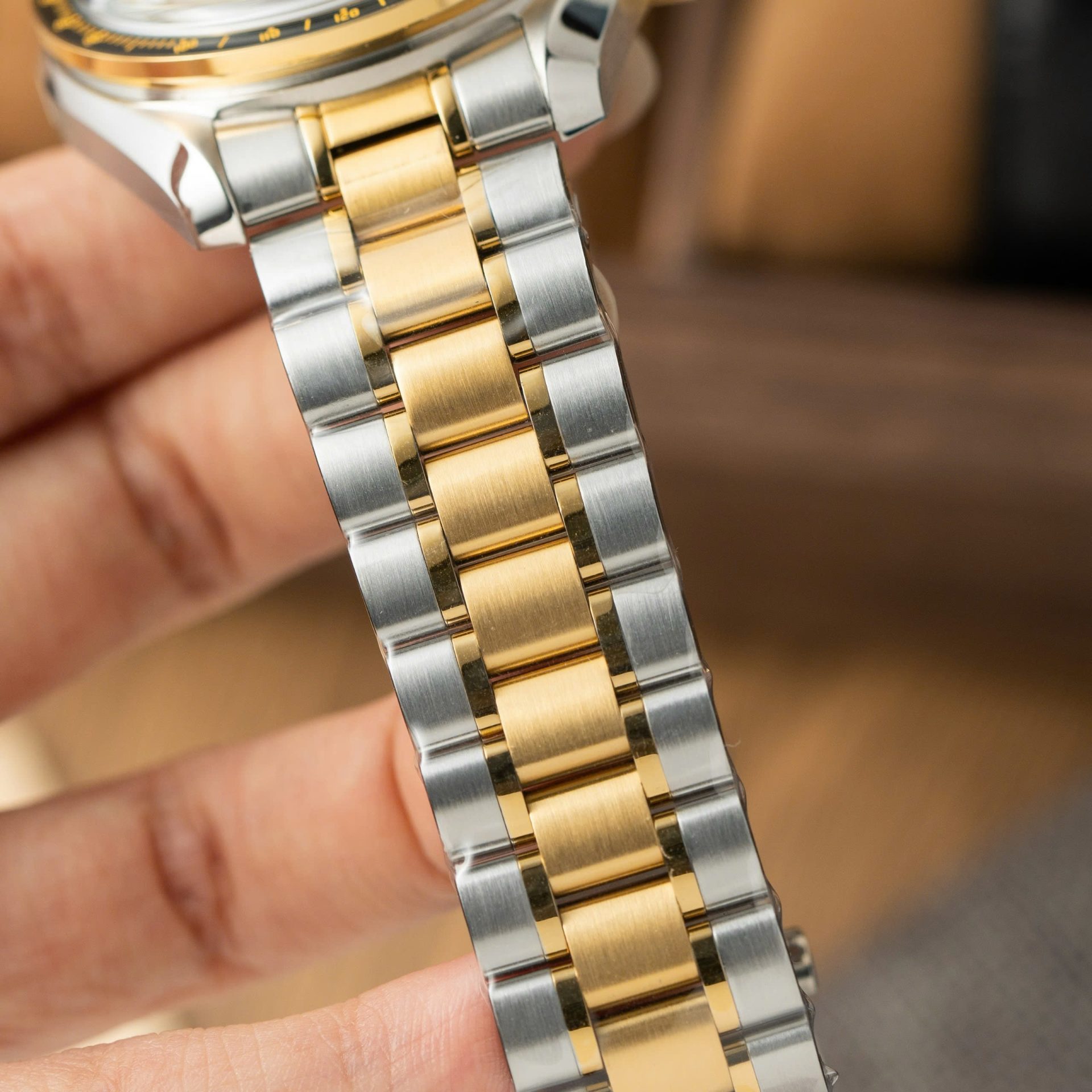 Omega SpeedMaster MoonWatch Chronogarph Demi Gold Replica Watch 42mm - Soul Replicas