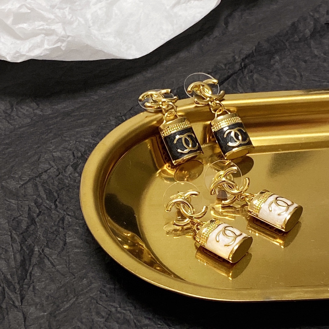 Chanel Earrings - Soul Replicas