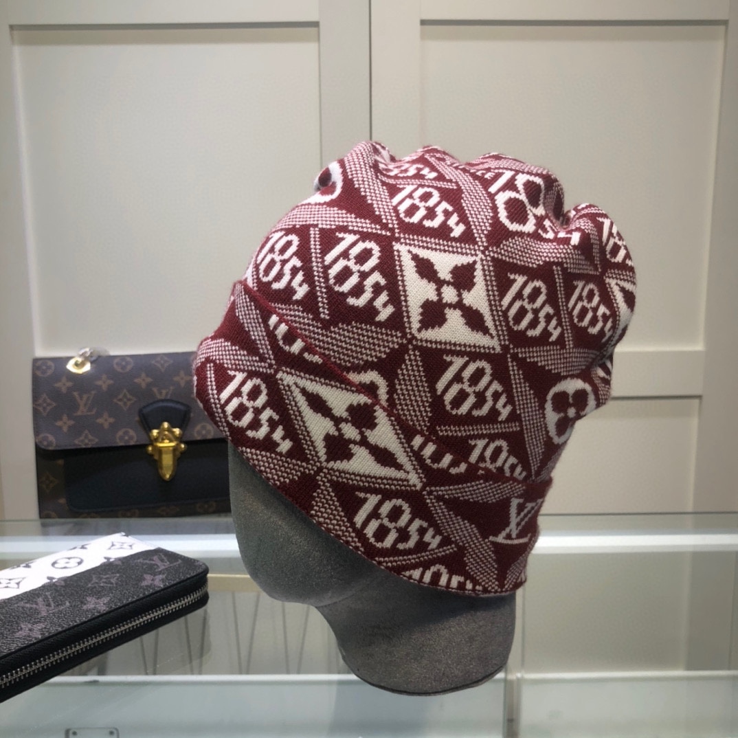 Louis Vuitton Beanie In Red LV Headwear - Soul Replicas