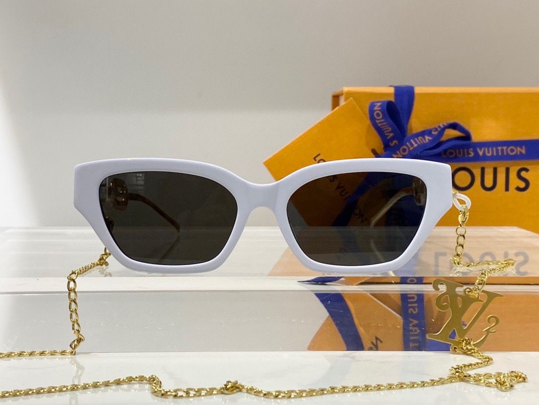 Louis Vuitton Edge Cat Eye Sunglasses - Soul Replicas
