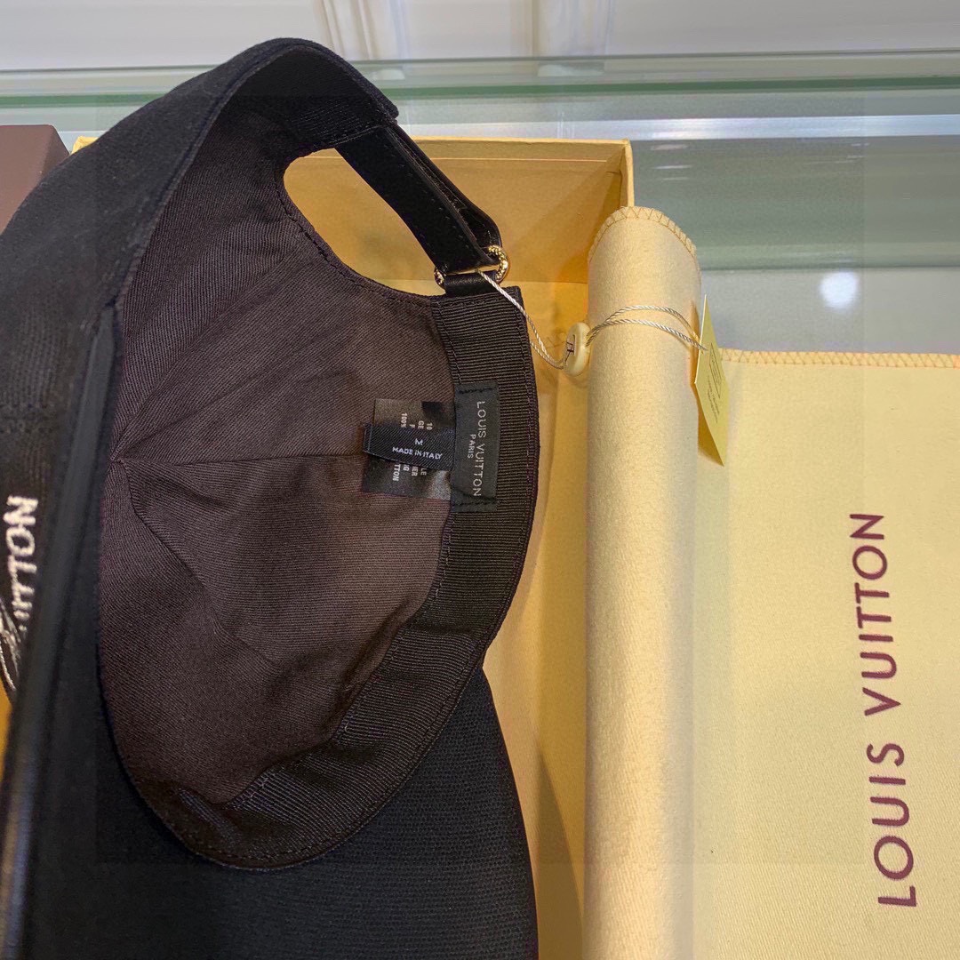 Louis Vuitton Be My Cap Black LV Cap - Soul Replicas