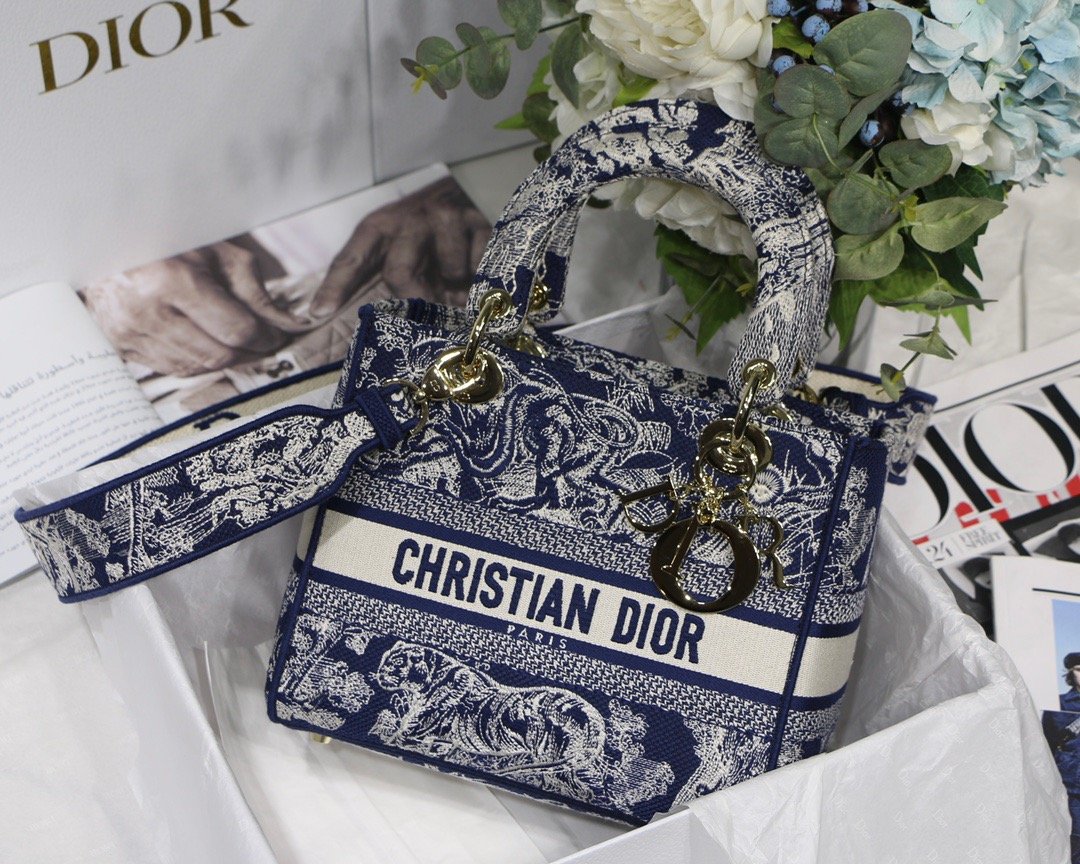 Christian Dior Medium Lady D-Lite Bag Blue. For Women. Women's Handbags 24cm/9.5in CD M0565ORGO_M928 - Soul Replicas