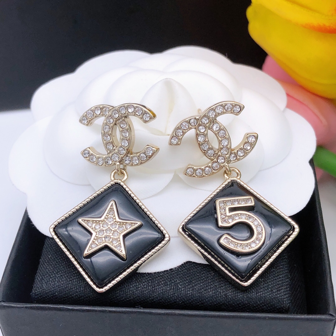 Chanel Earrings - Soul Replicas