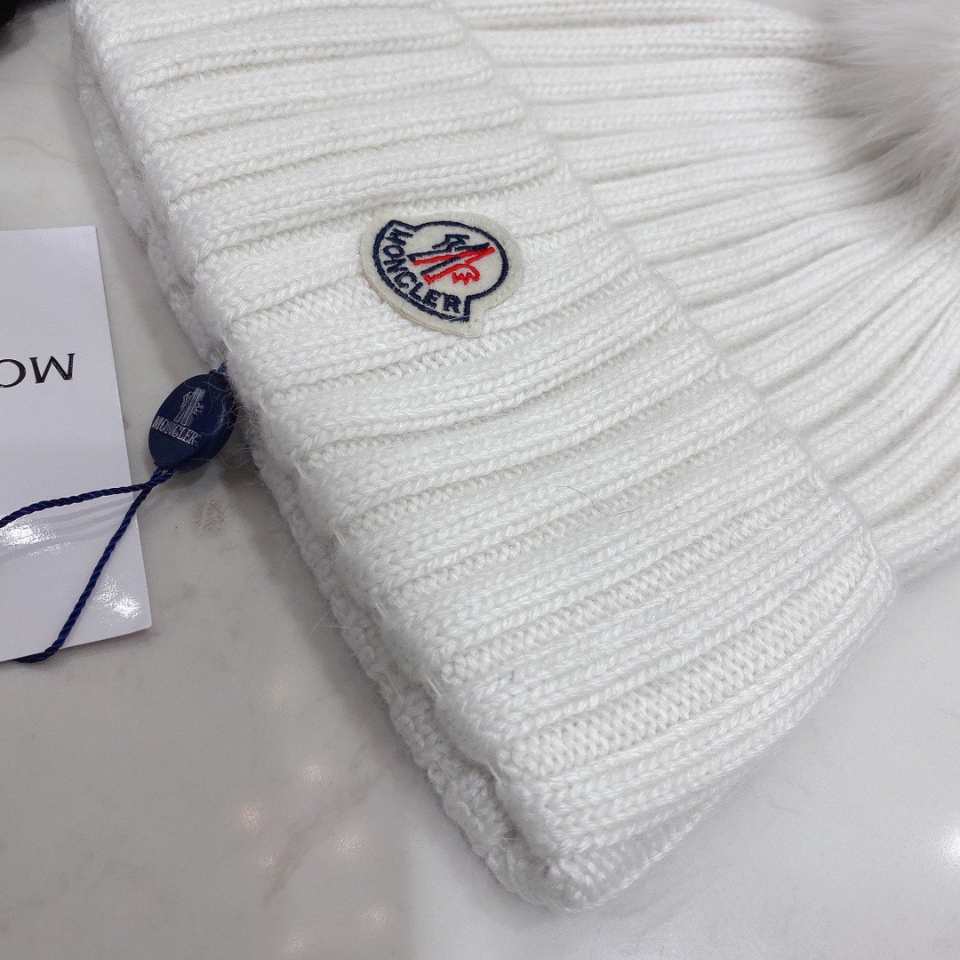 Chanel Beanie White - Soul Replicas