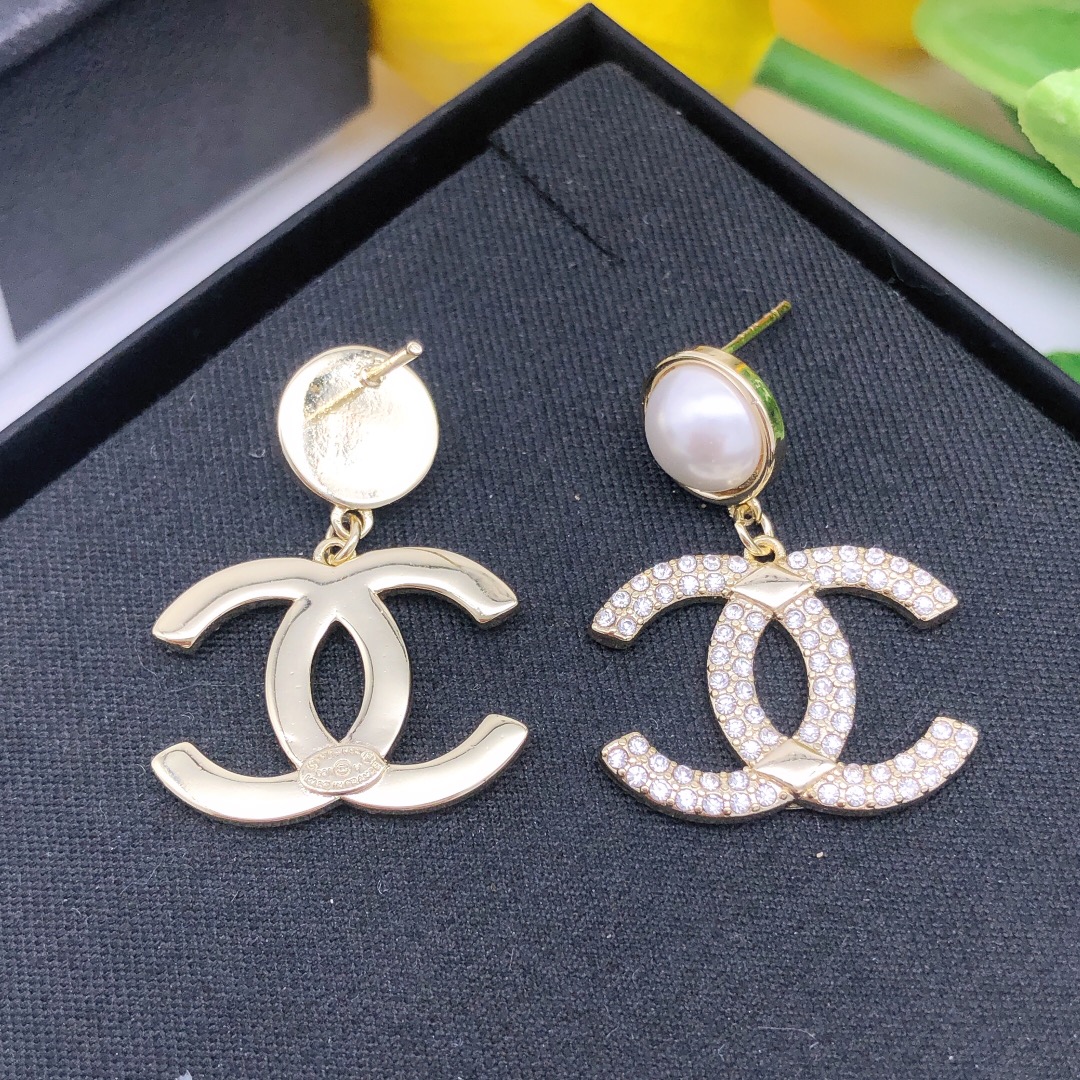 Chanel Earrings - Soul Replicas