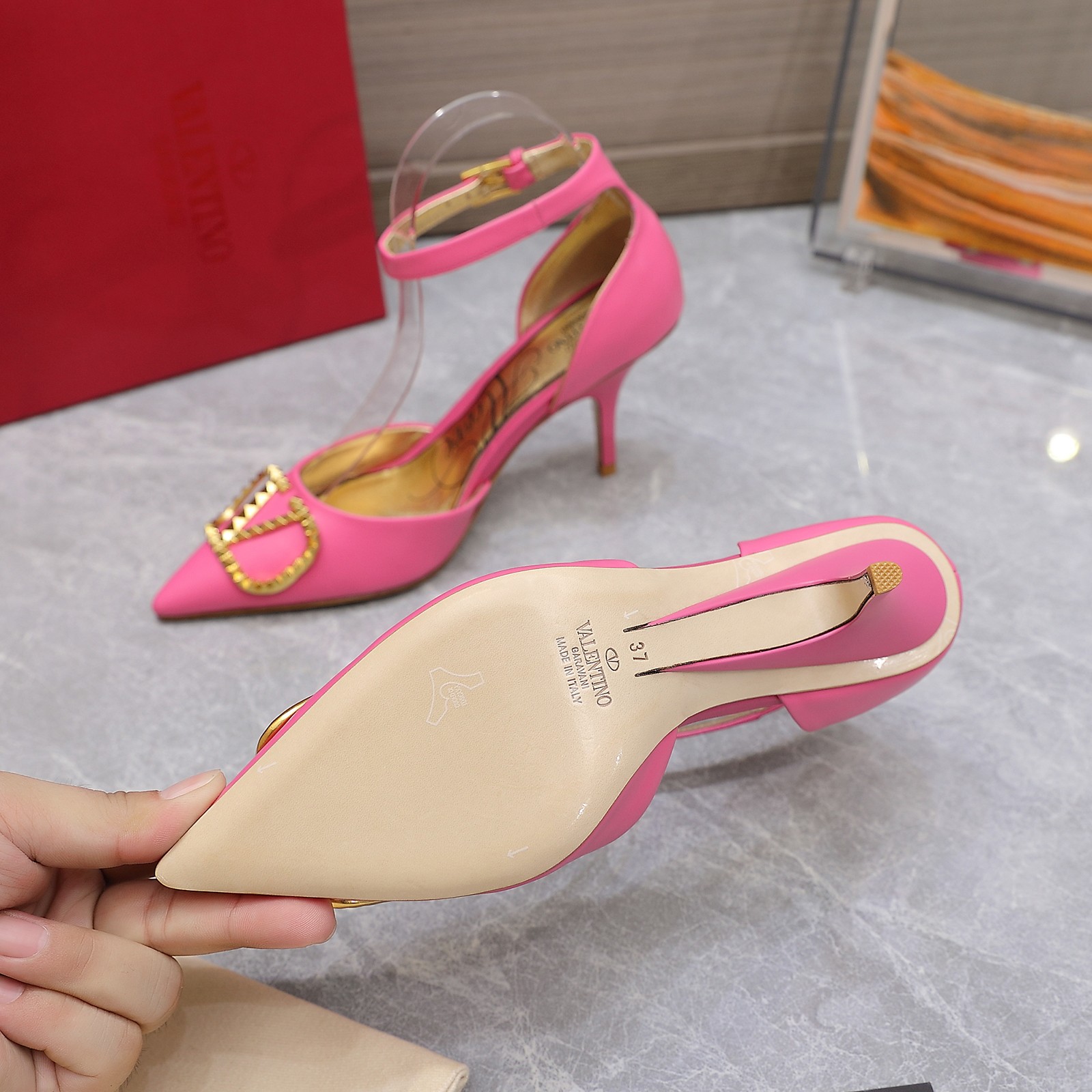 Valentino Garavani Rockstud Alcove Pumps Pink For Women - Soul Replicas