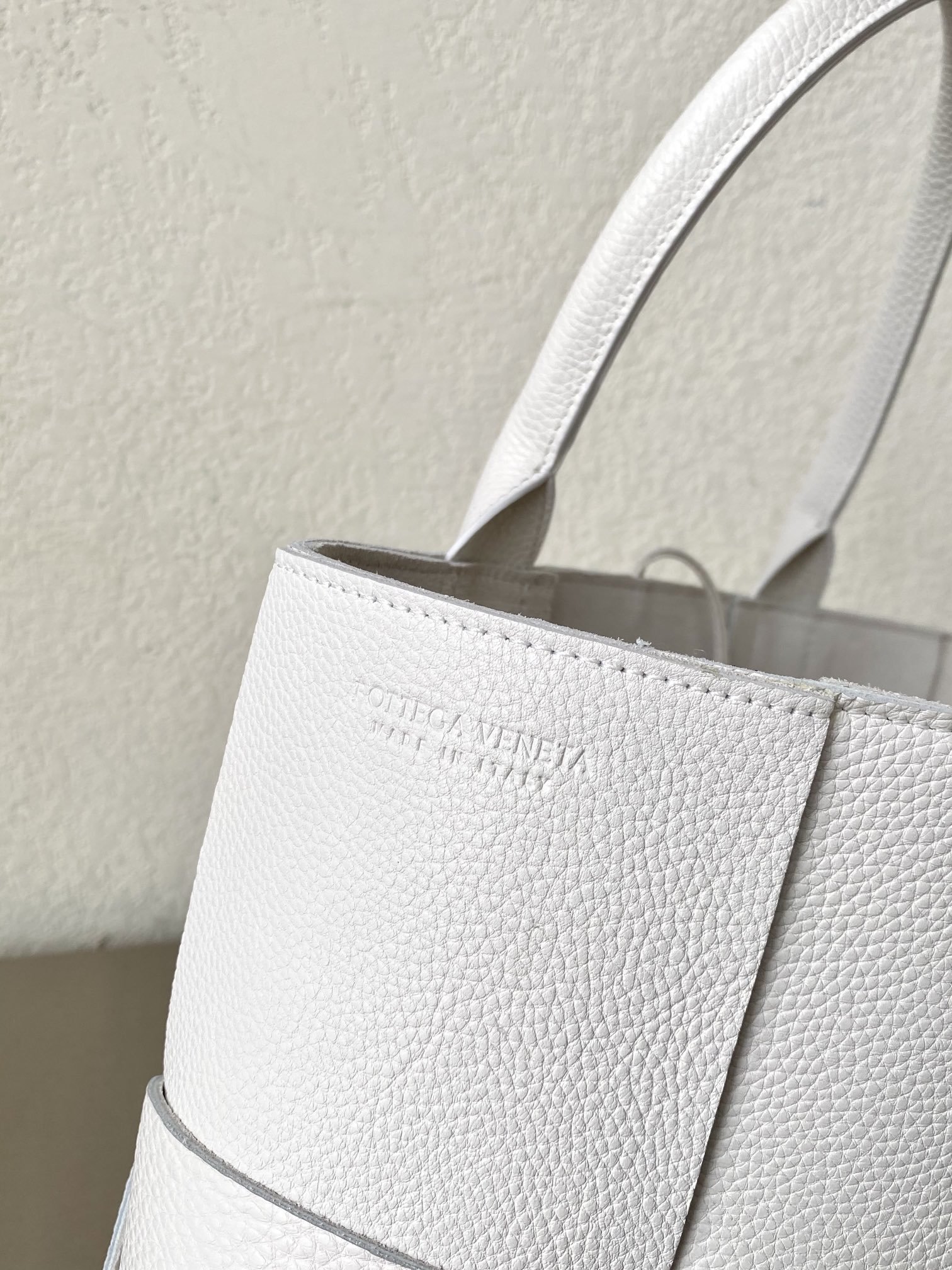 Bottega Veneta Arco Tote Bag For Women 11.8in/30cm In Chalk 652867VCP119009 - Soul Replicas