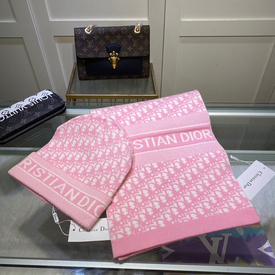 Dior Pompom Beanie & Scarf Set In Pink - Soul Replicas